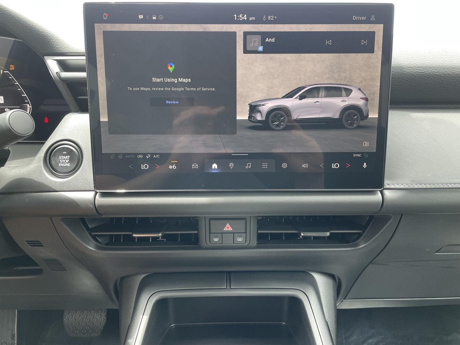 Vehicle photo 21