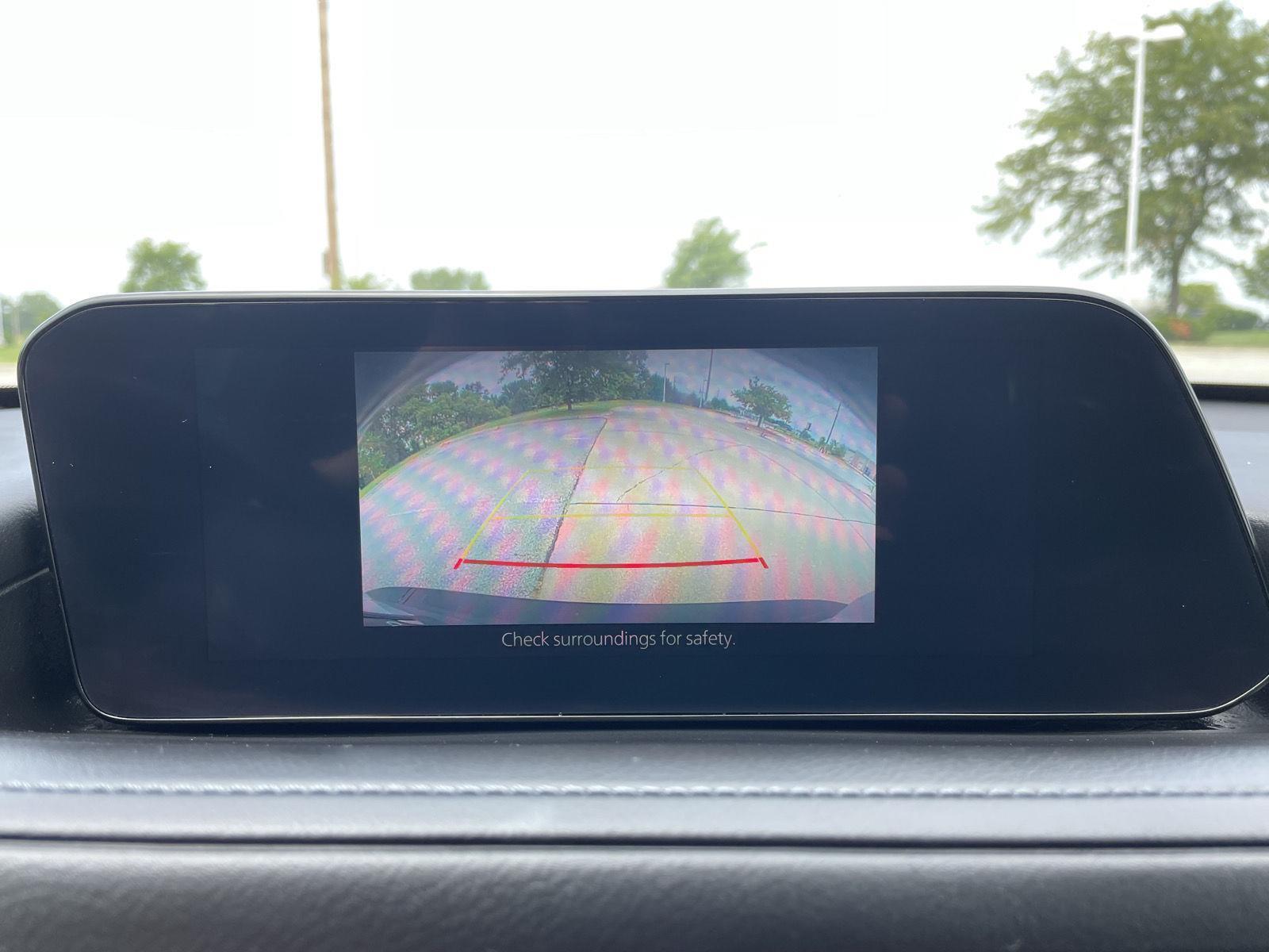 Vehicle photo 22