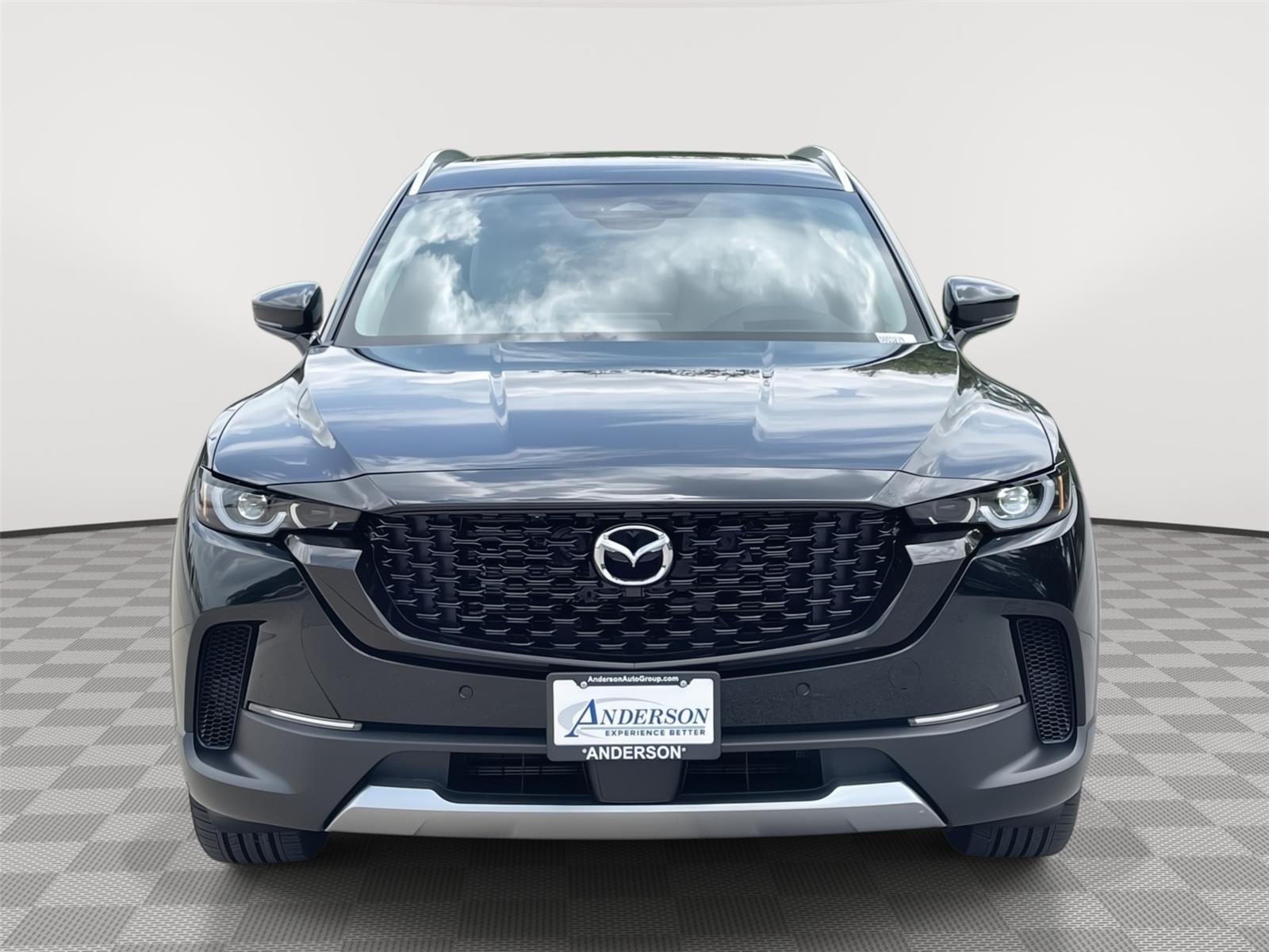 Vehicle photo 4