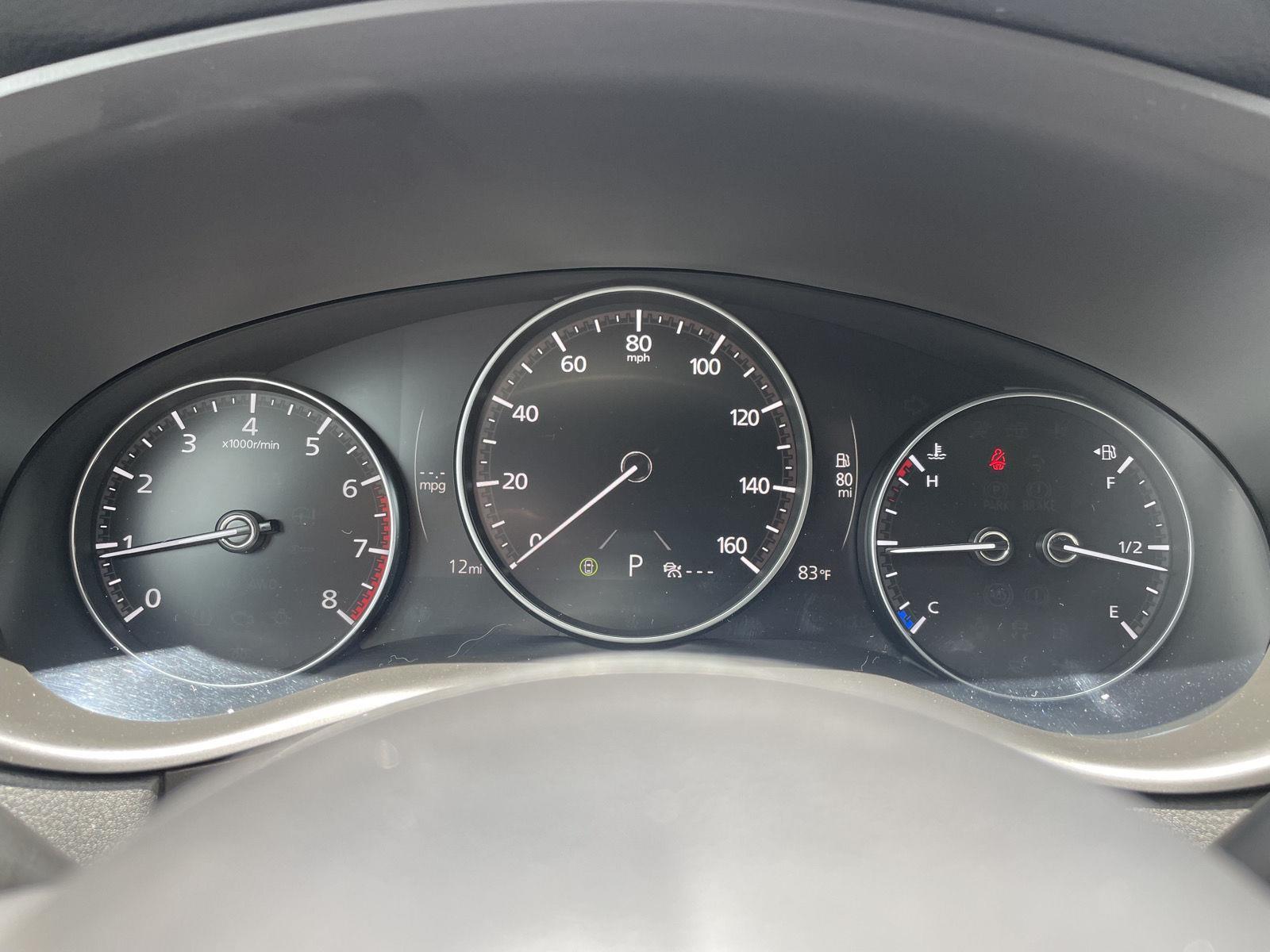 Vehicle photo 14