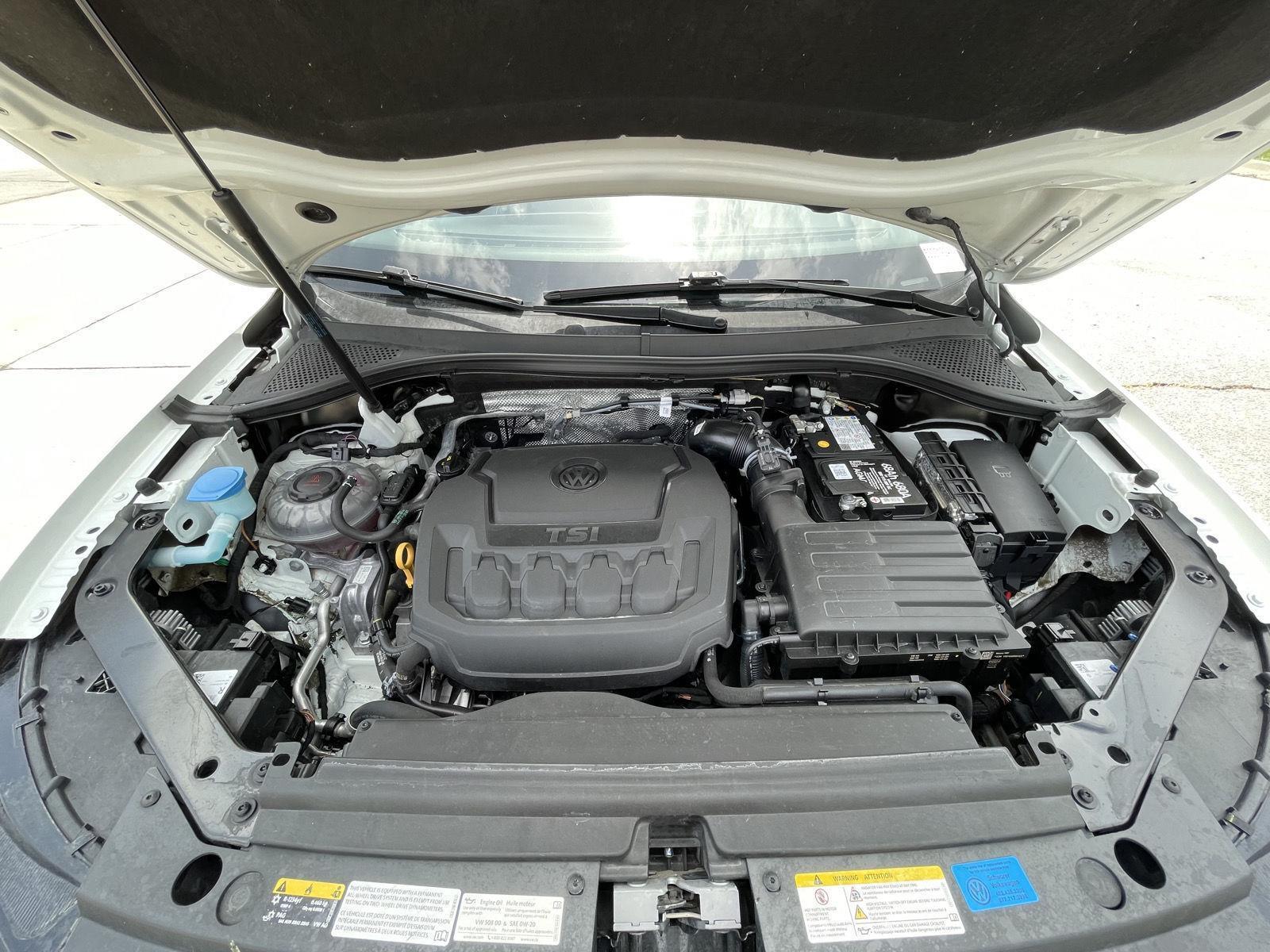 Vehicle photo 36