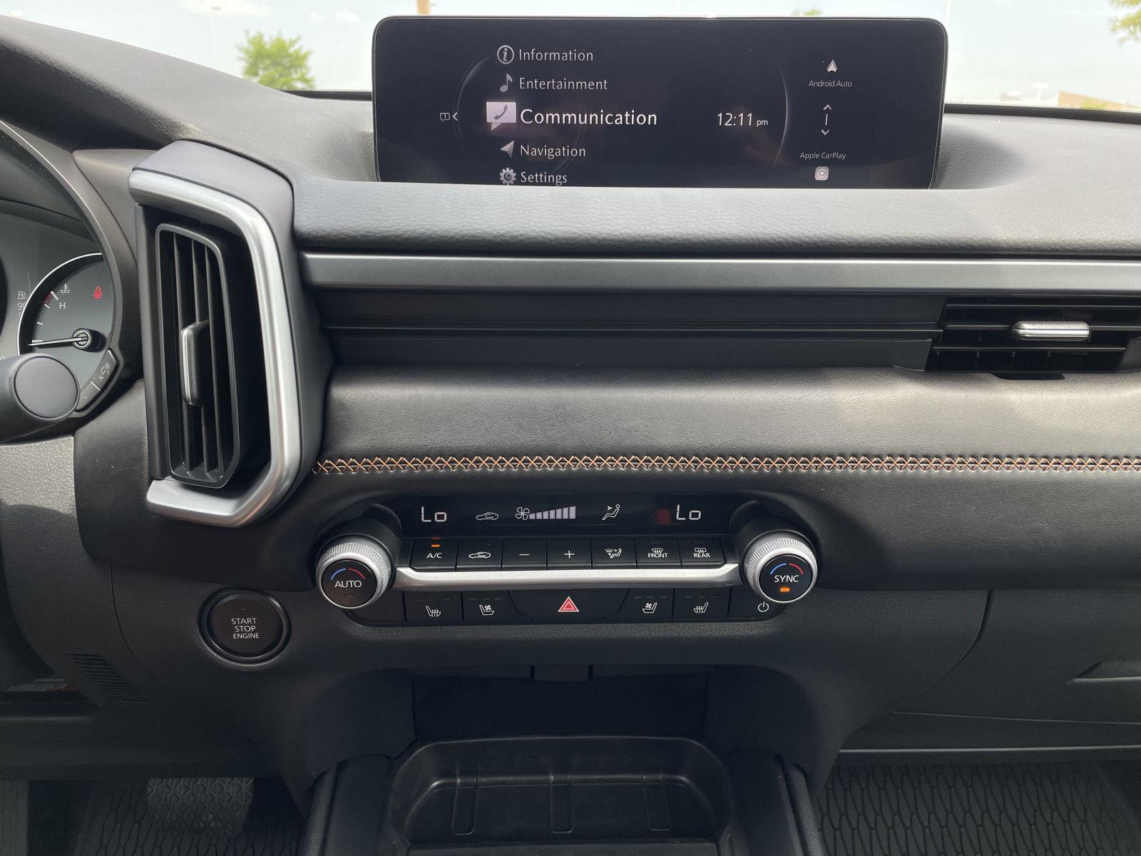 Vehicle photo 22
