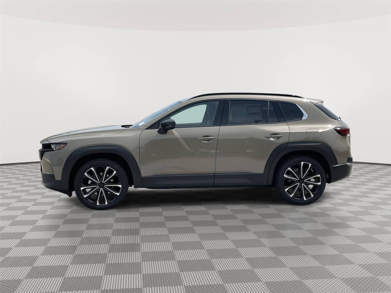 Vehicle photo 2