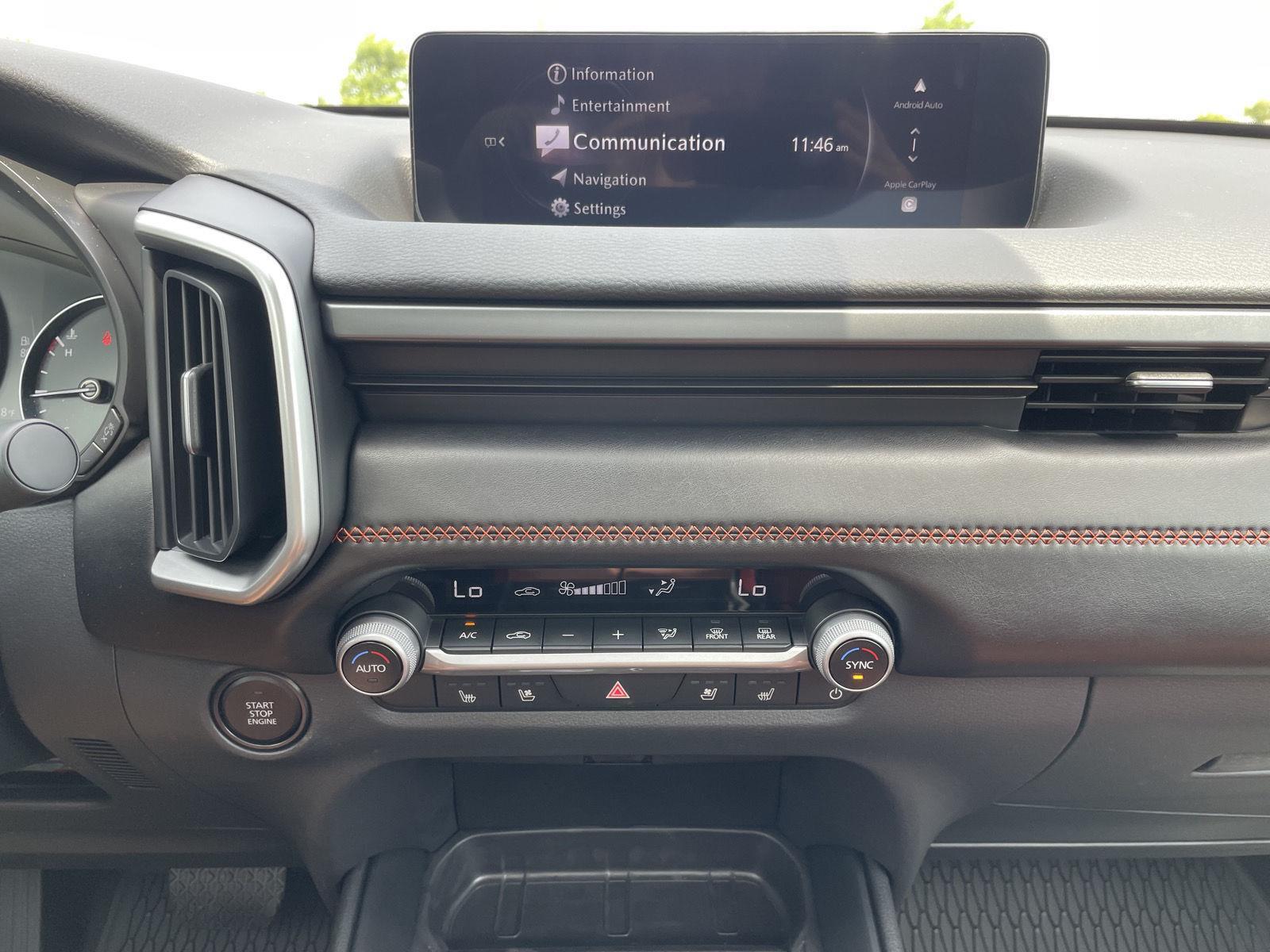 Vehicle photo 22