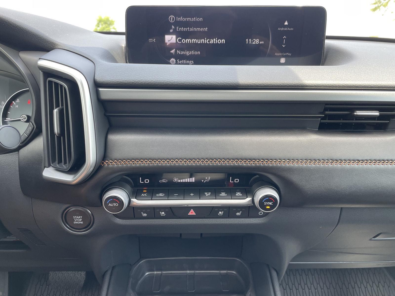 Vehicle photo 22