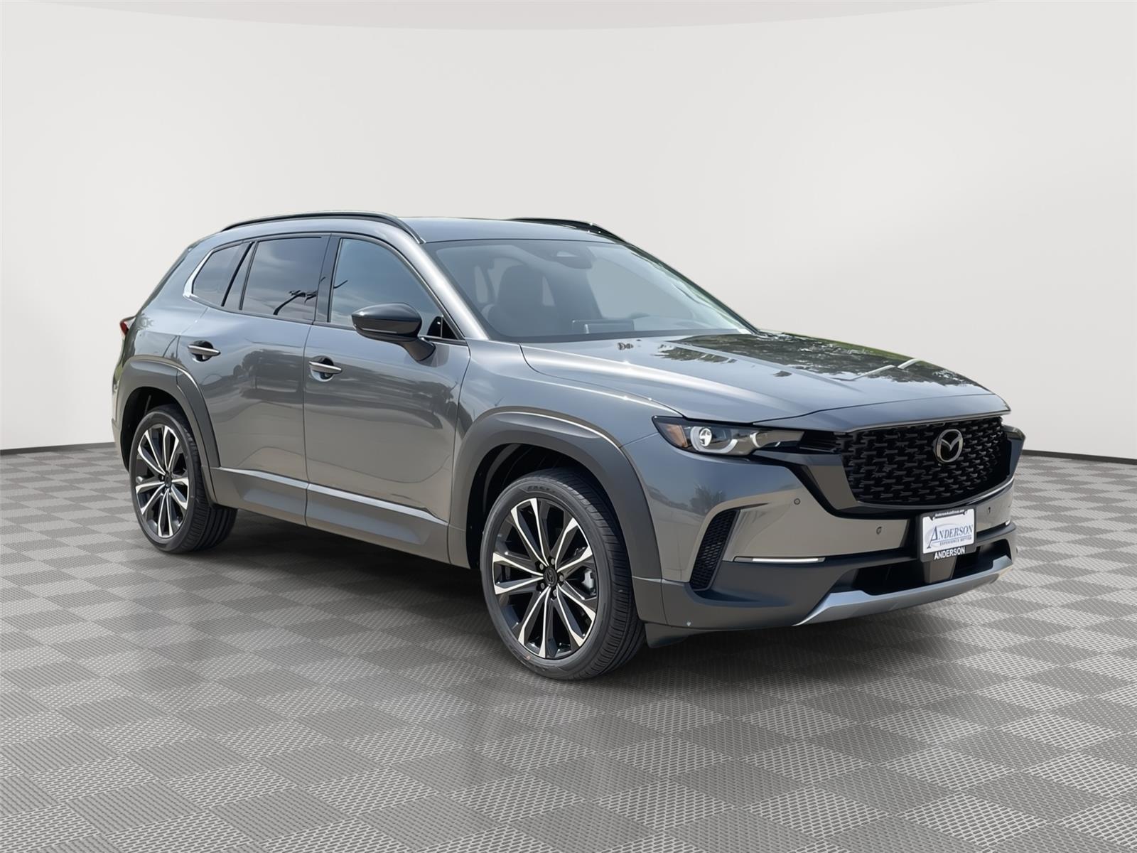 Vehicle photo 5