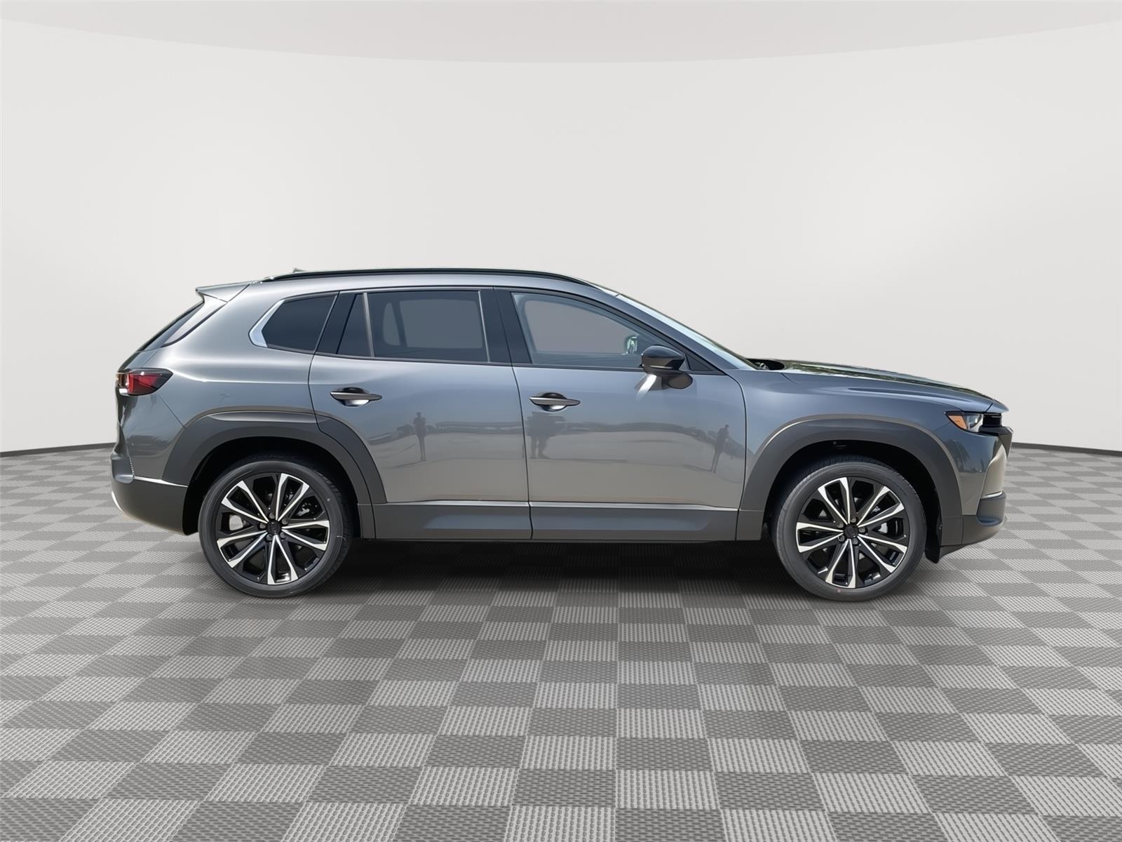 Vehicle photo 6