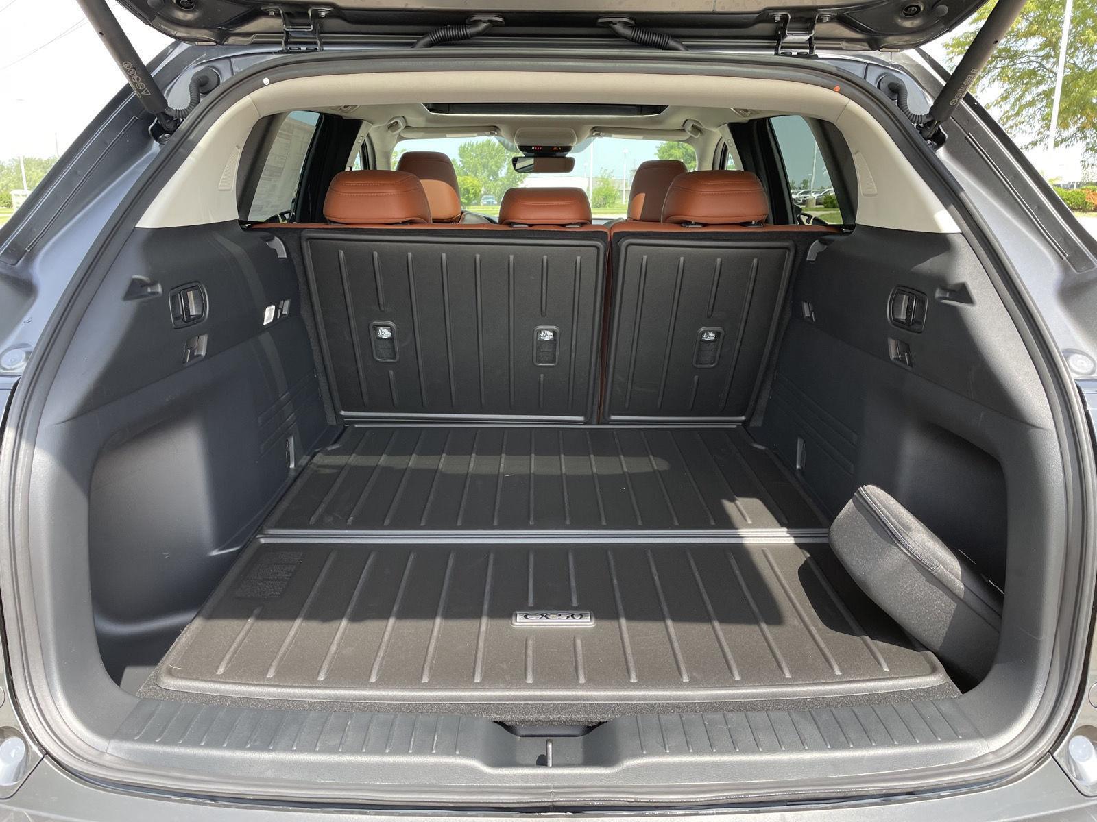 Vehicle photo 35