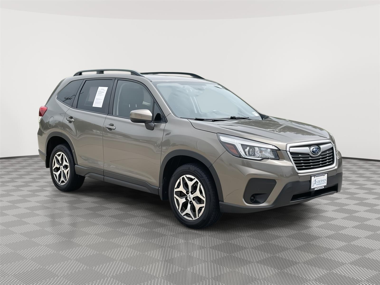 Vehicle photo 5