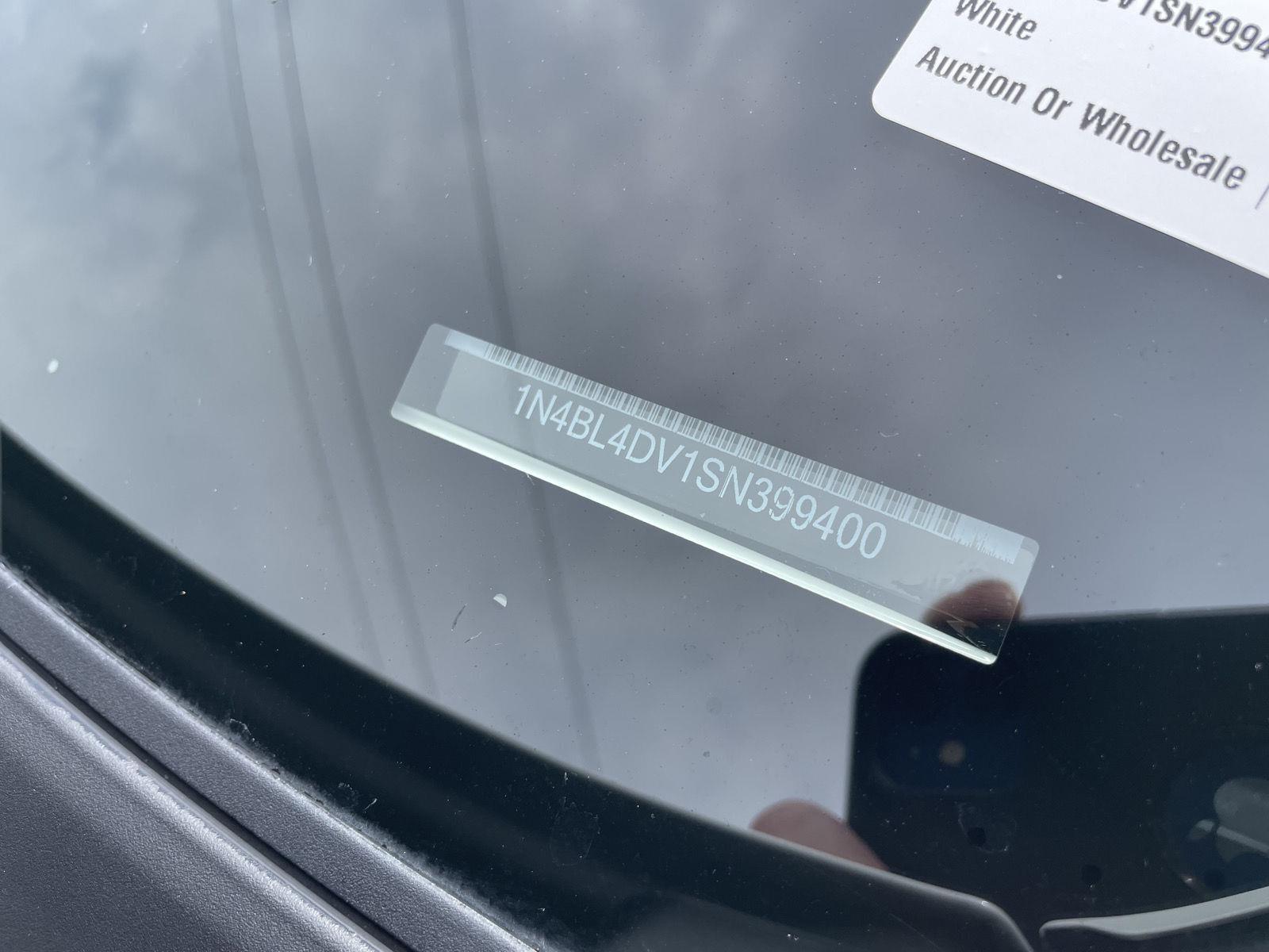Vehicle photo 32