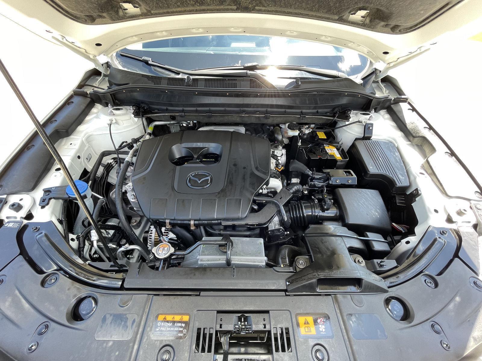 Vehicle photo 33