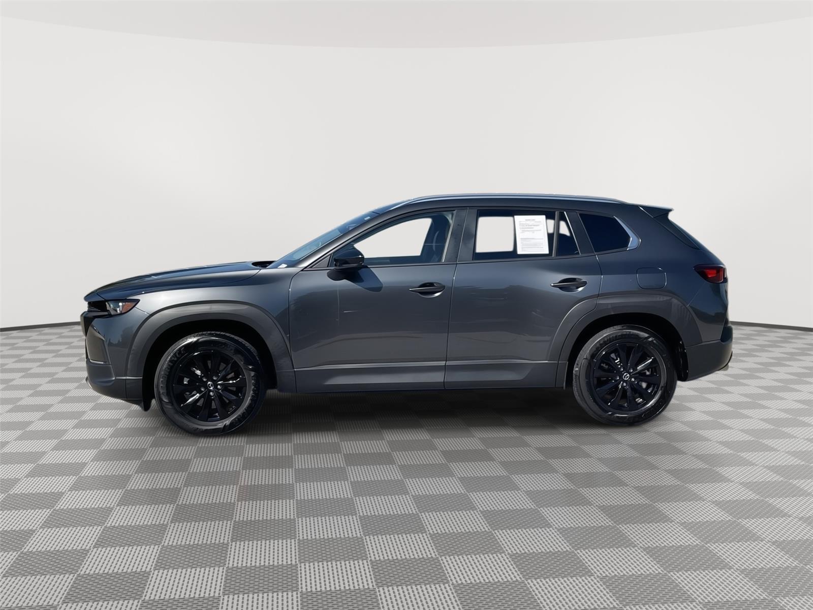 Vehicle photo 2
