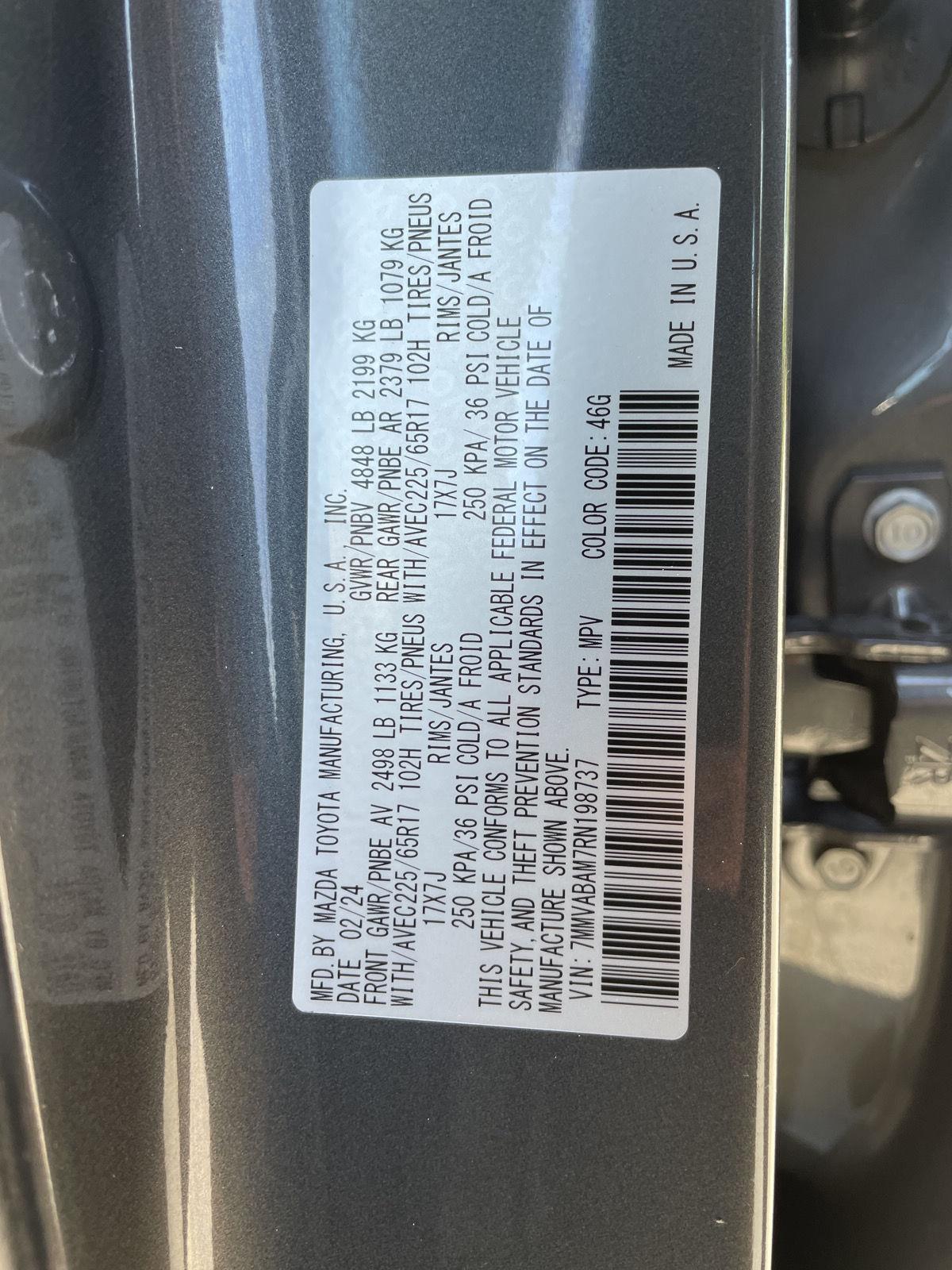 Vehicle photo 29