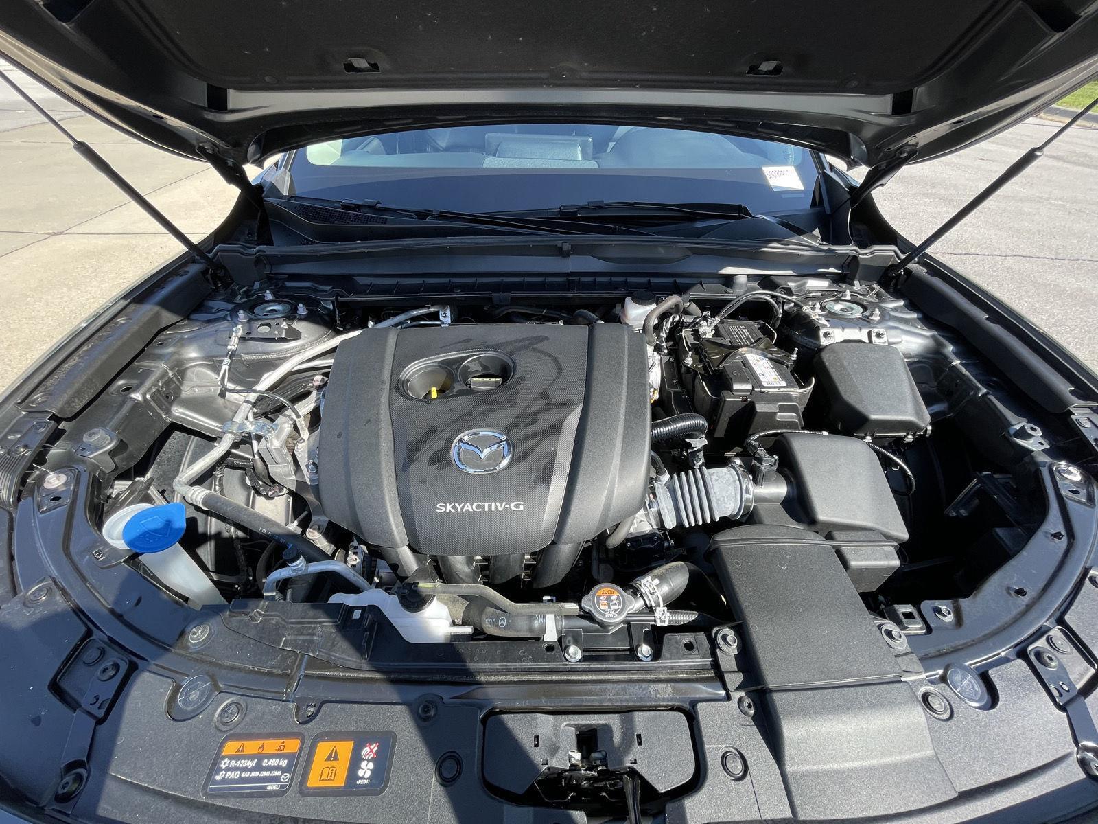 Vehicle photo 31