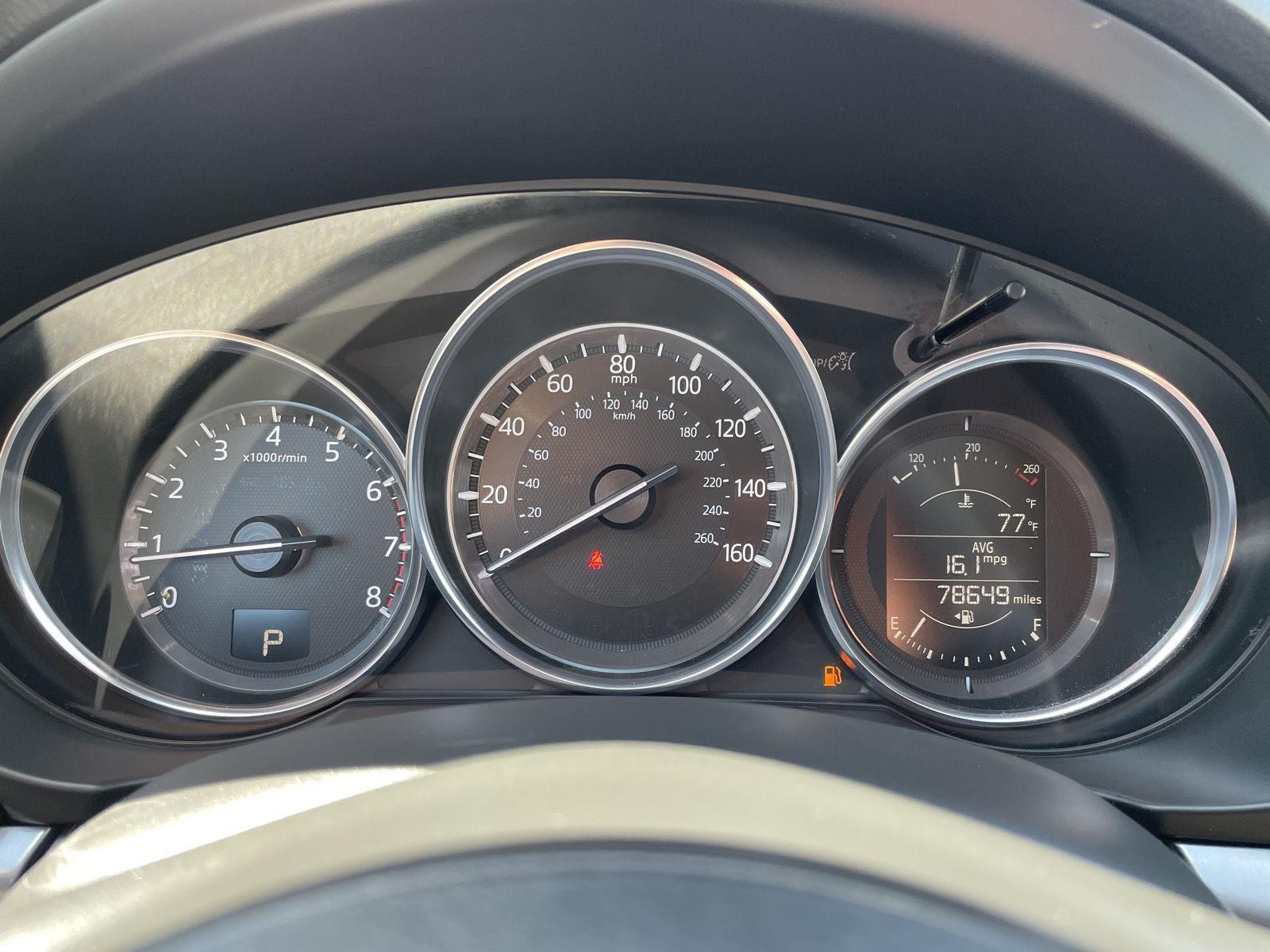 Vehicle photo 15