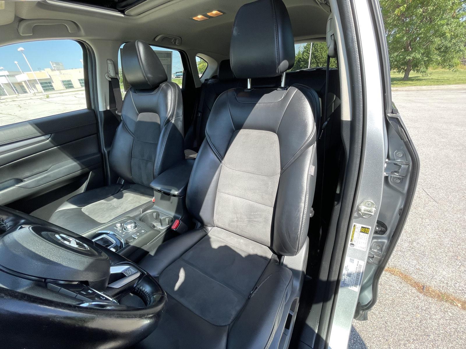 Vehicle photo 18