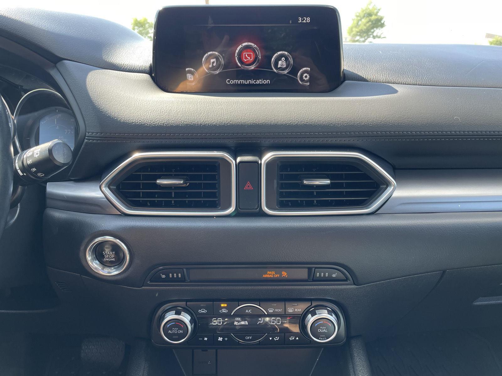 Vehicle photo 22