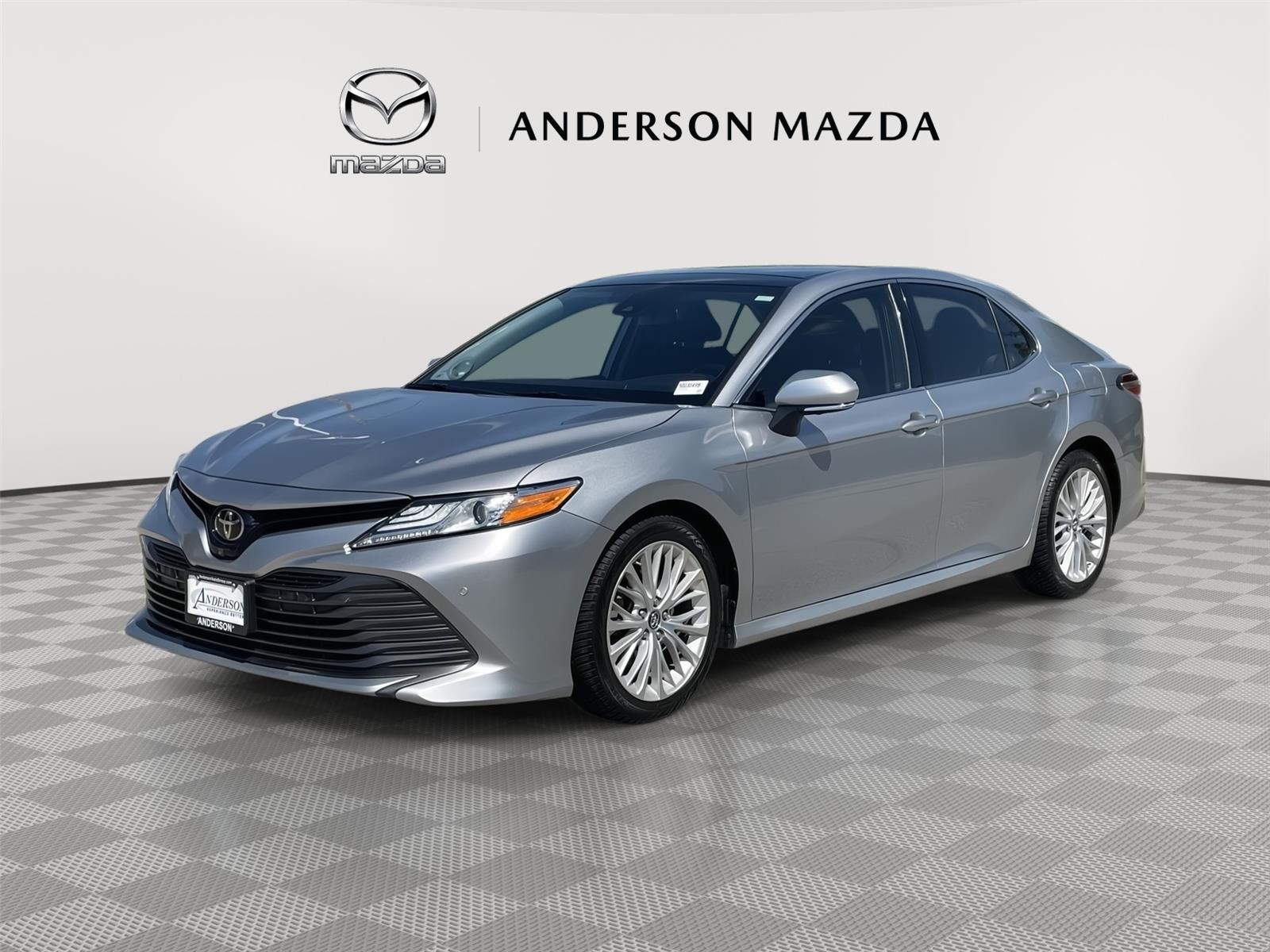 Vehicle photo 1