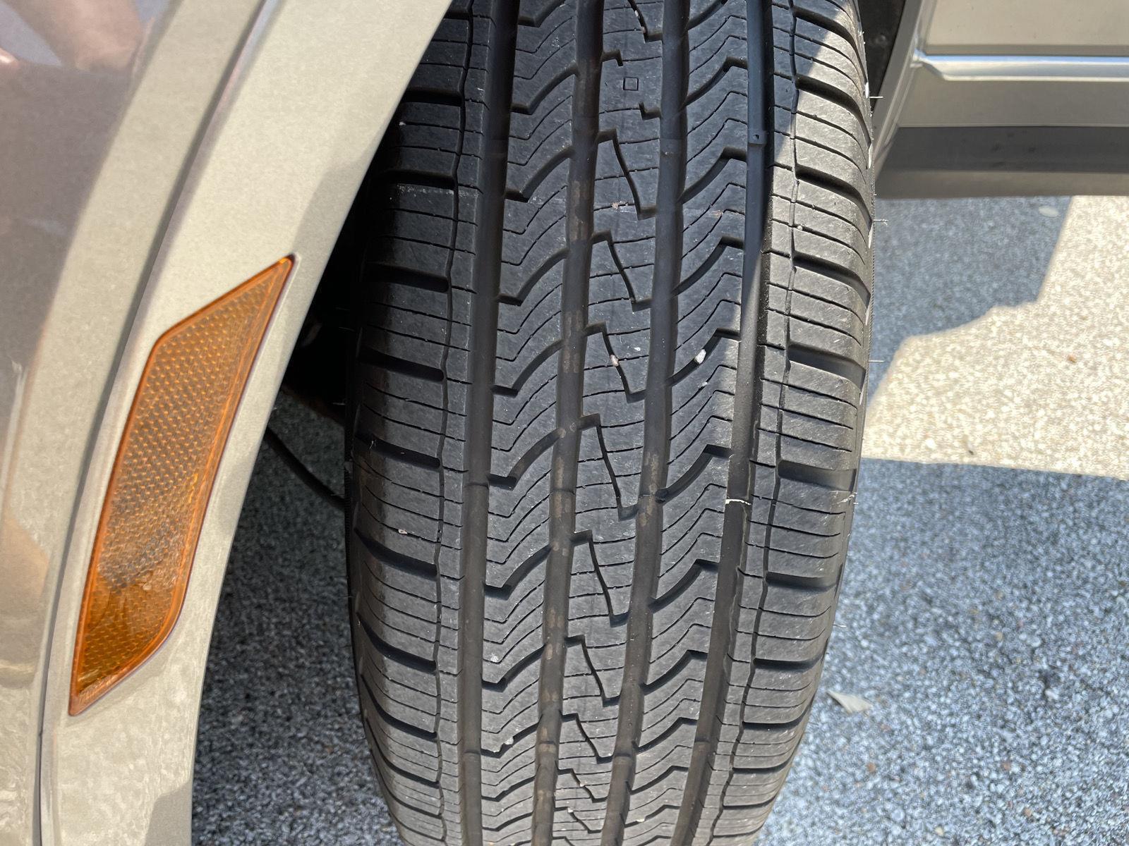 Vehicle photo 11