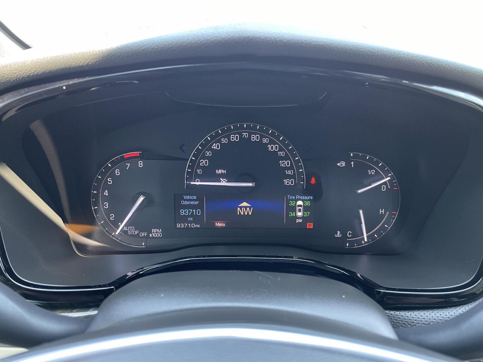 Vehicle photo 15