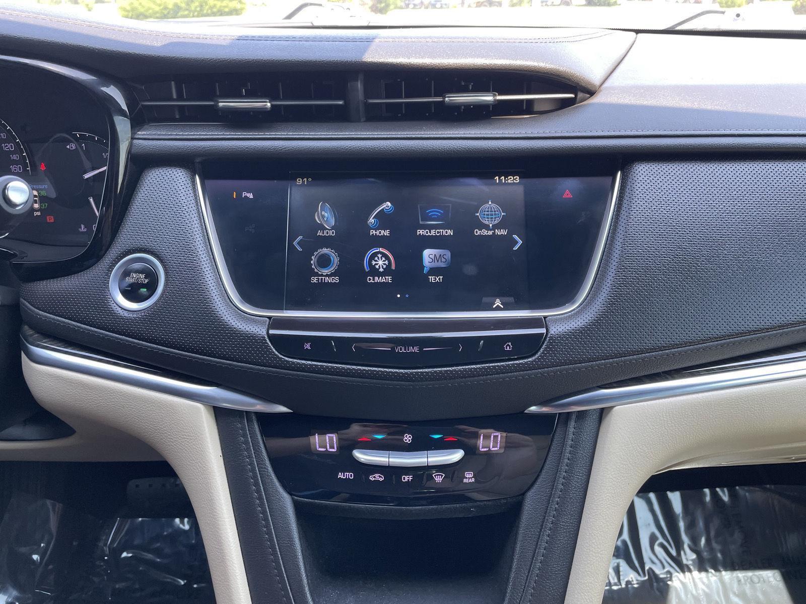 Vehicle photo 22