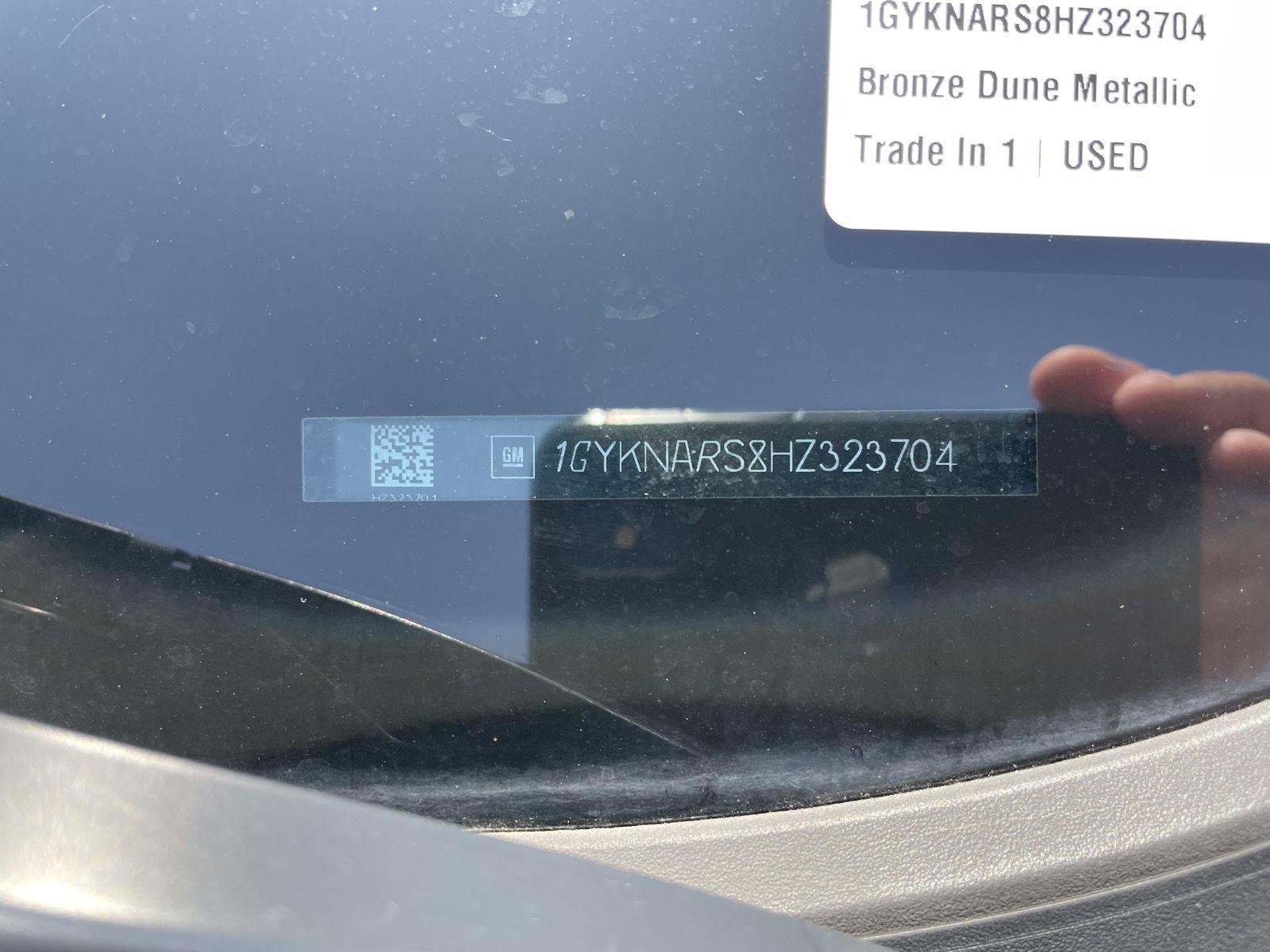 Vehicle photo 30