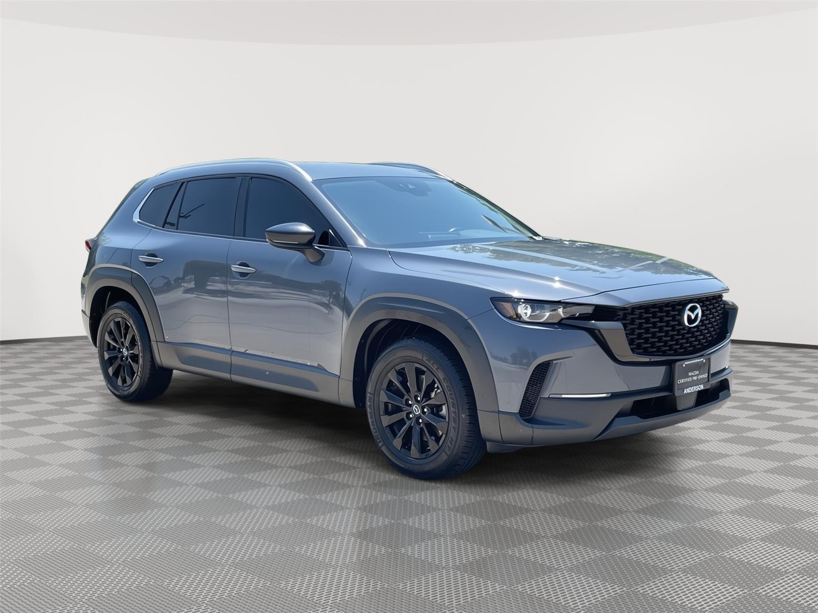 Vehicle photo 5
