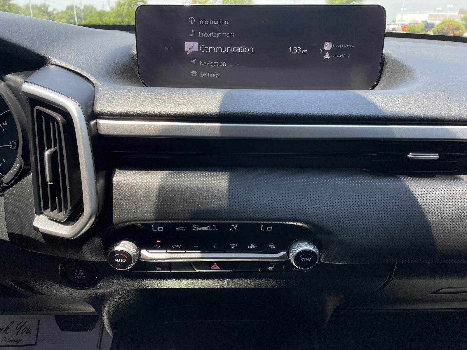 Vehicle photo 22