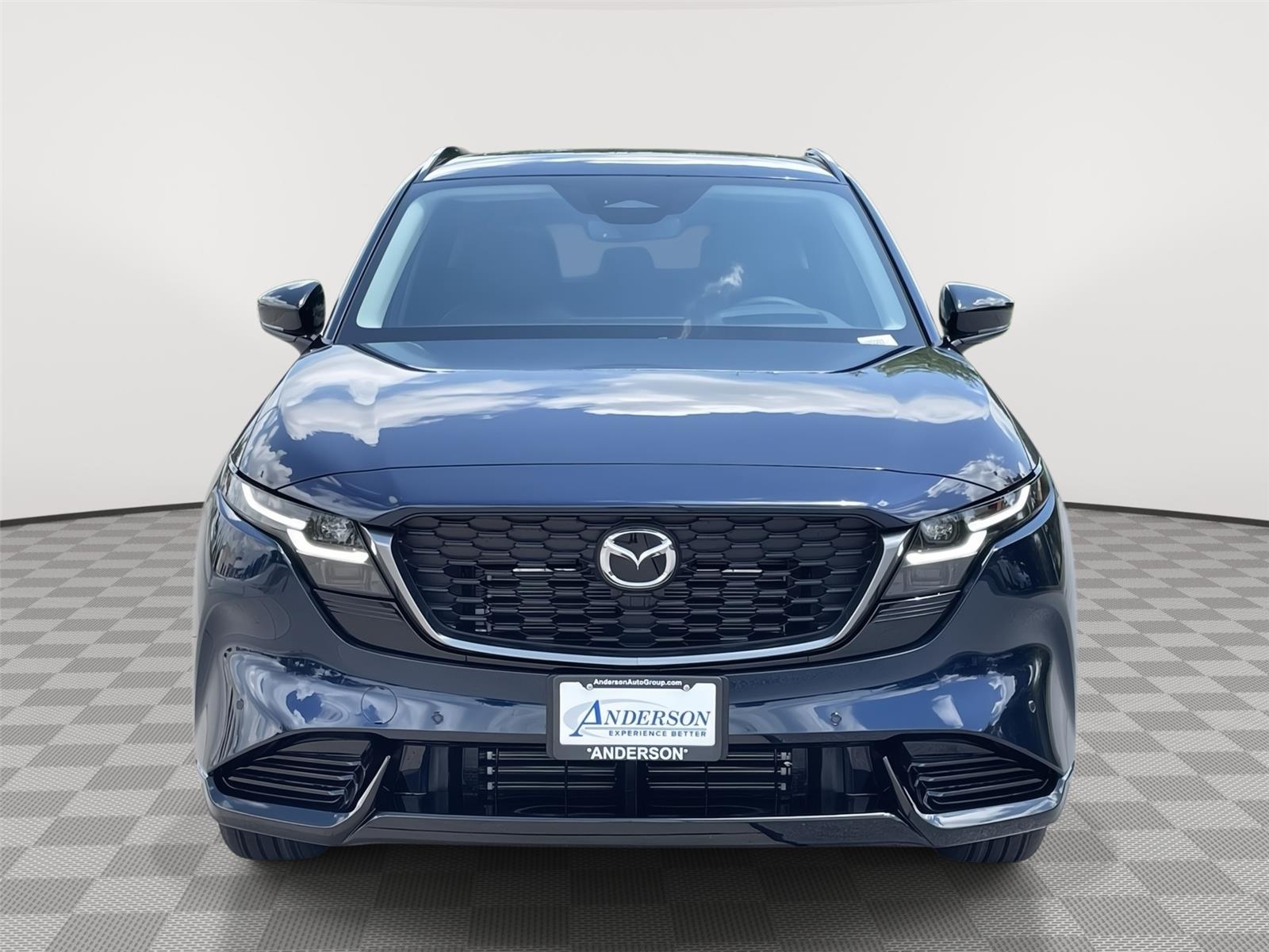 Vehicle photo 4
