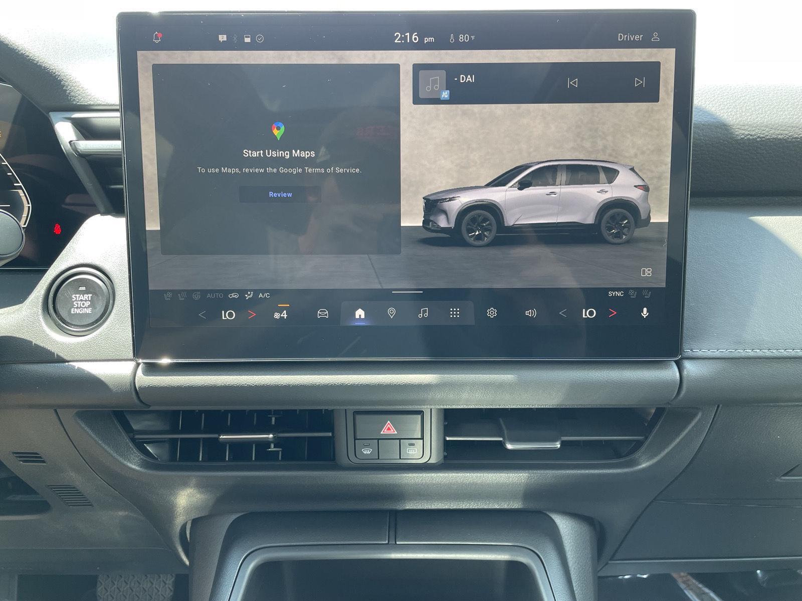 Vehicle photo 23