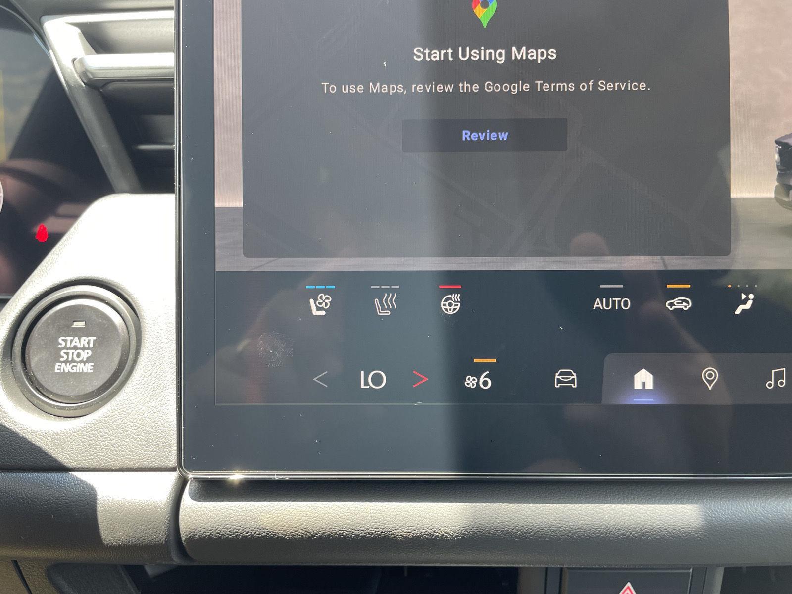 Vehicle photo 26