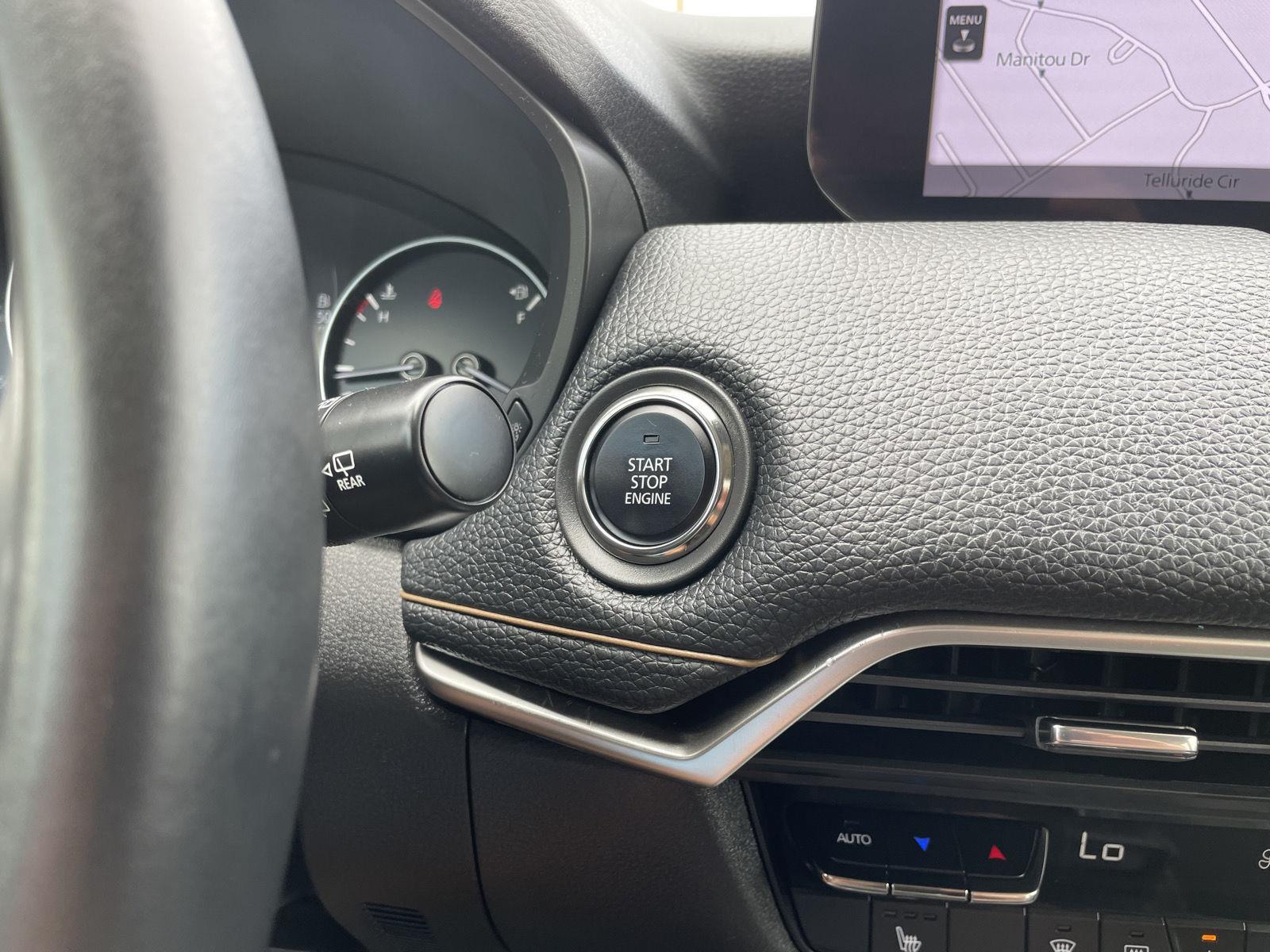 Vehicle photo 27