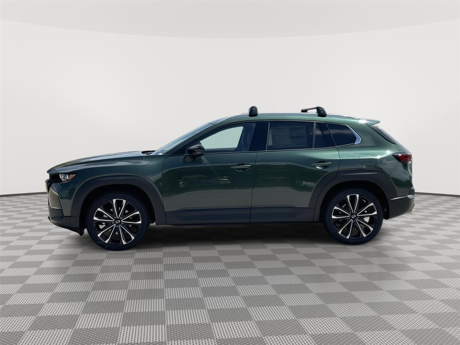 Vehicle photo 2