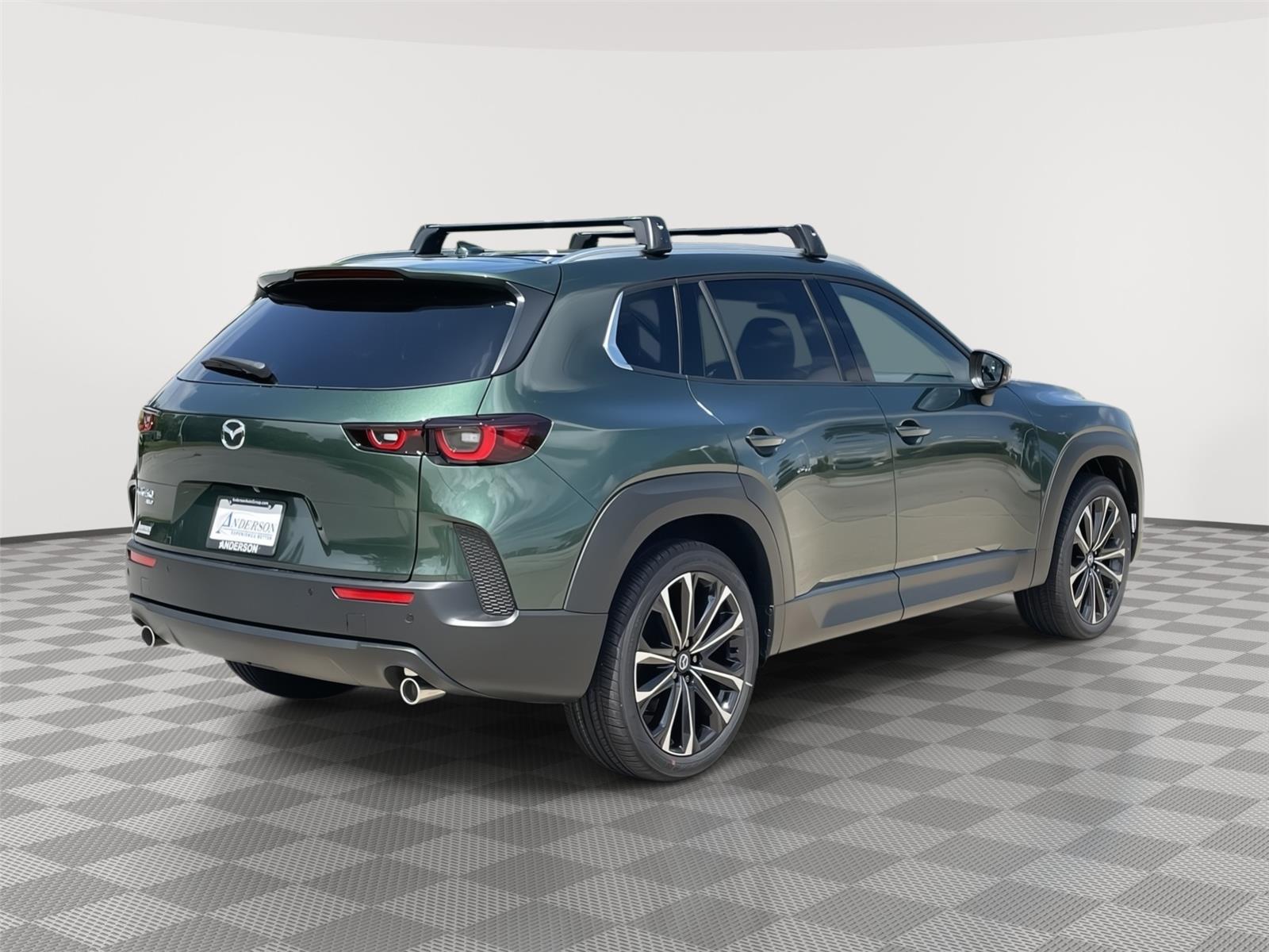 Vehicle photo 7