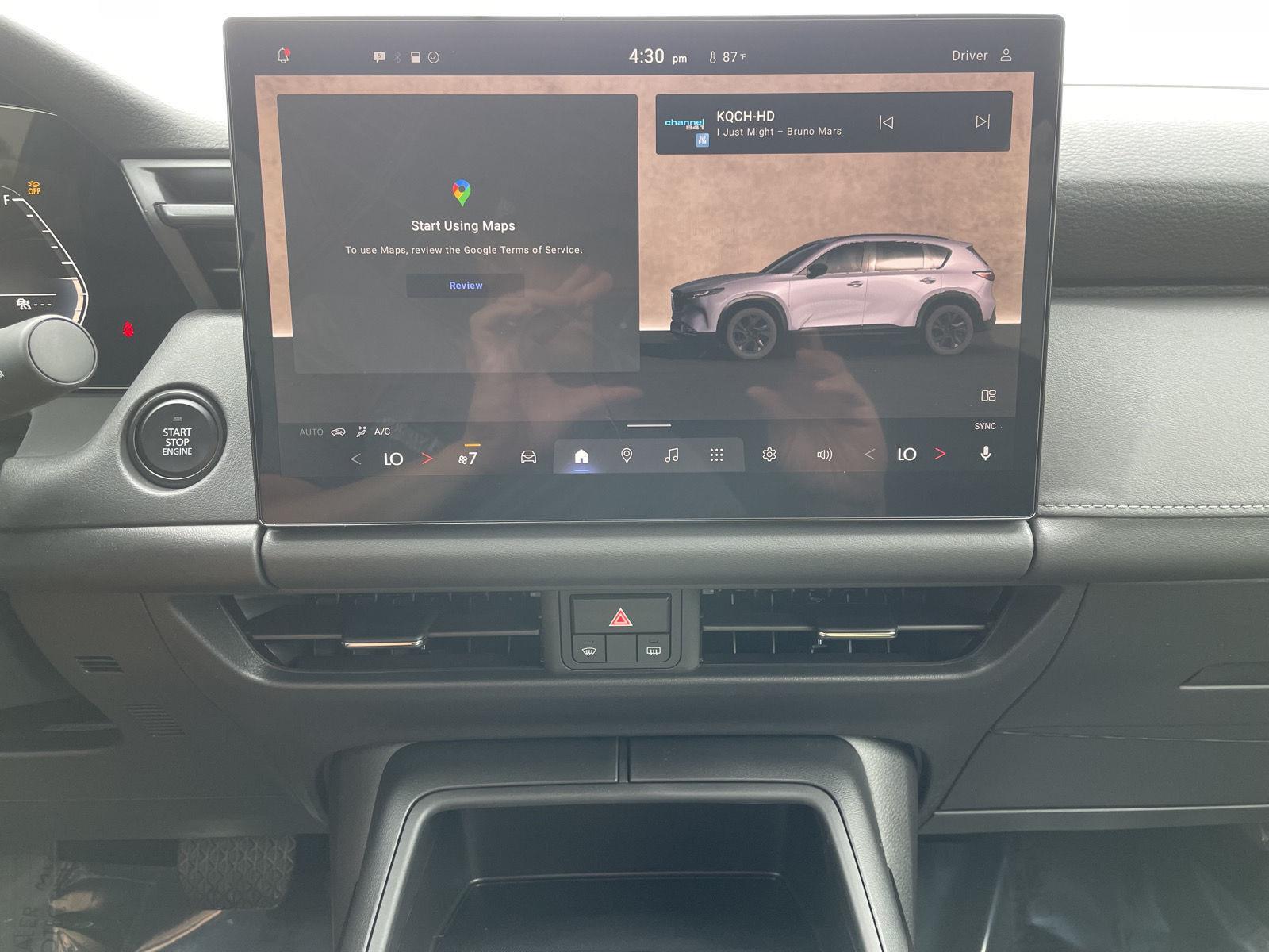 Vehicle photo 21