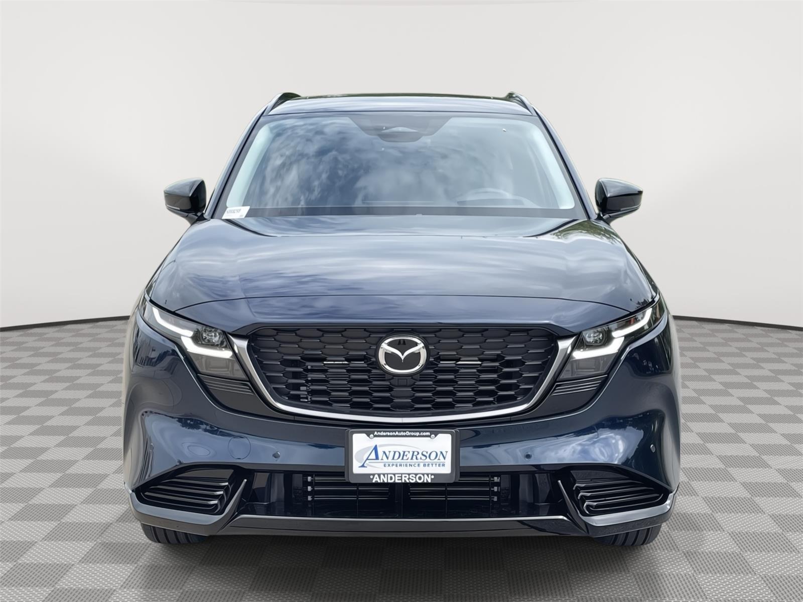 Vehicle photo 4