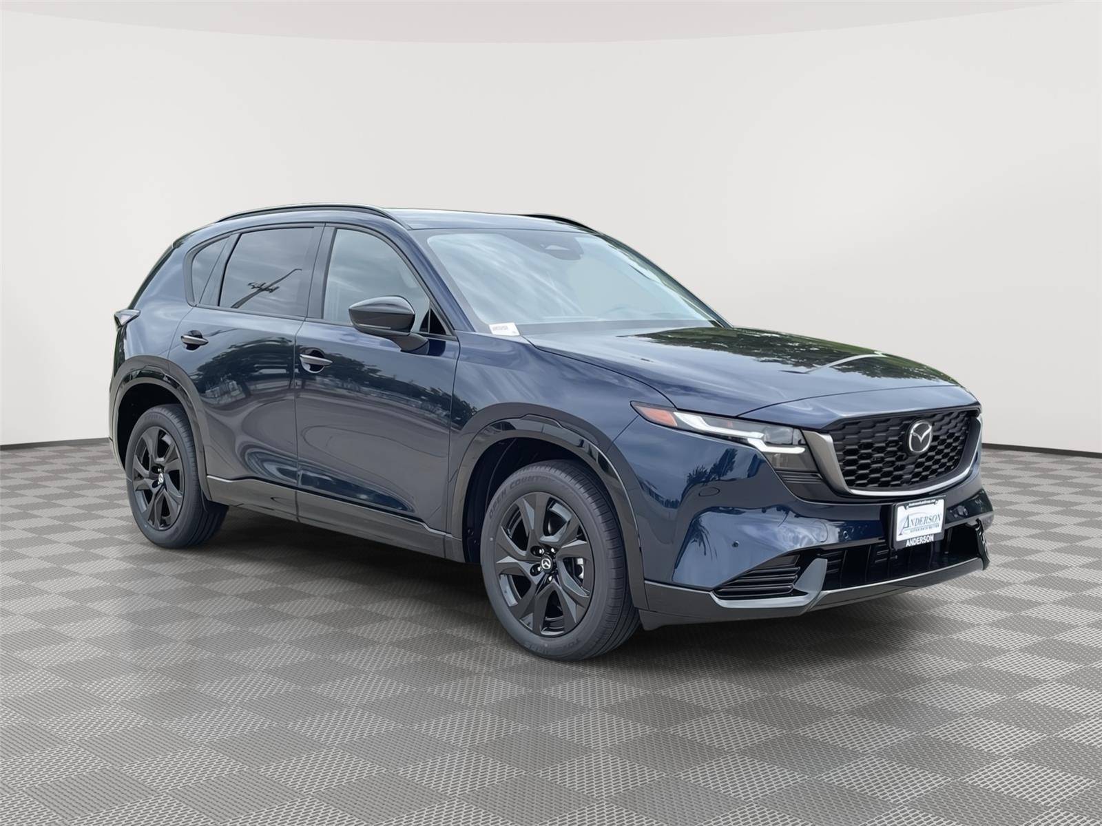 Vehicle photo 5