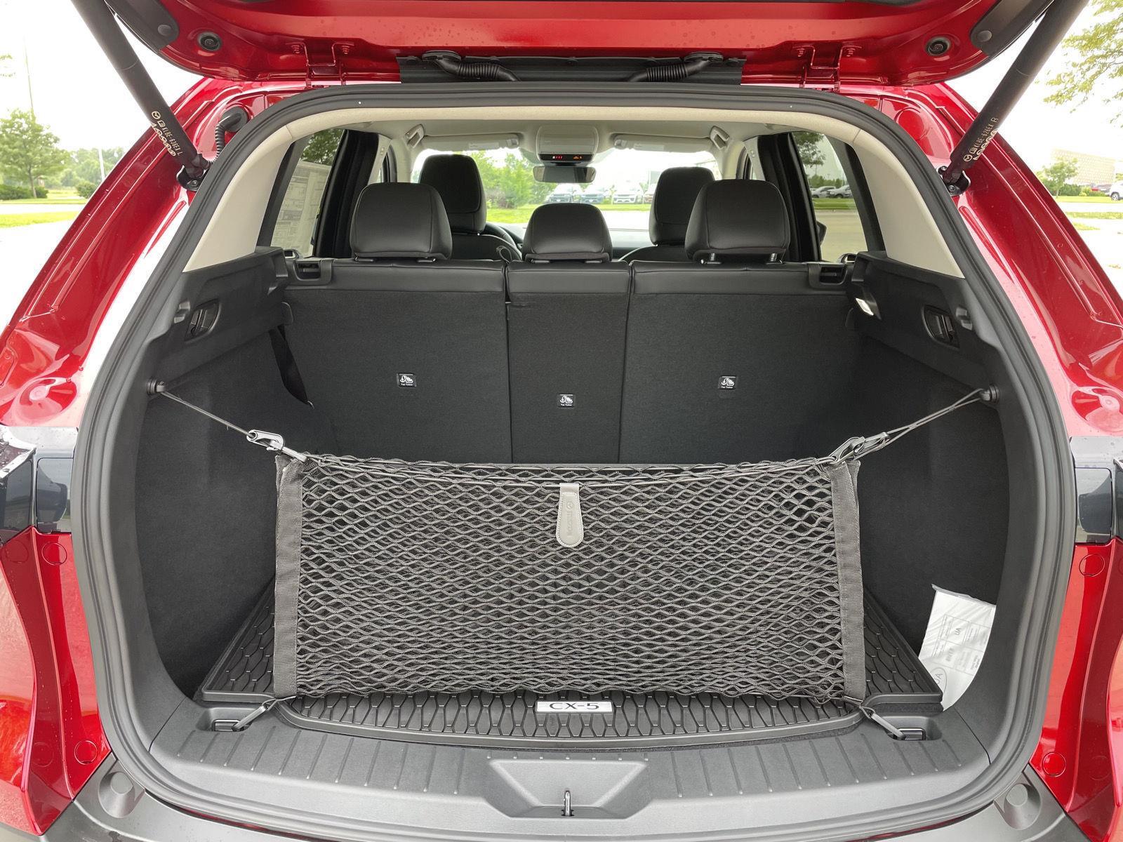 Vehicle photo 32