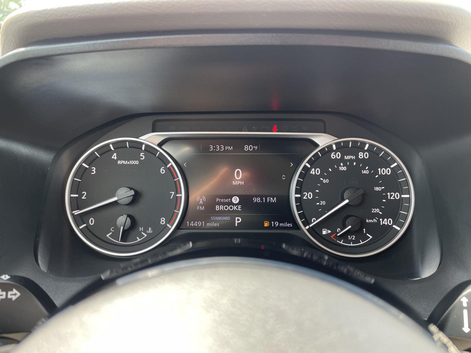 Vehicle photo 15