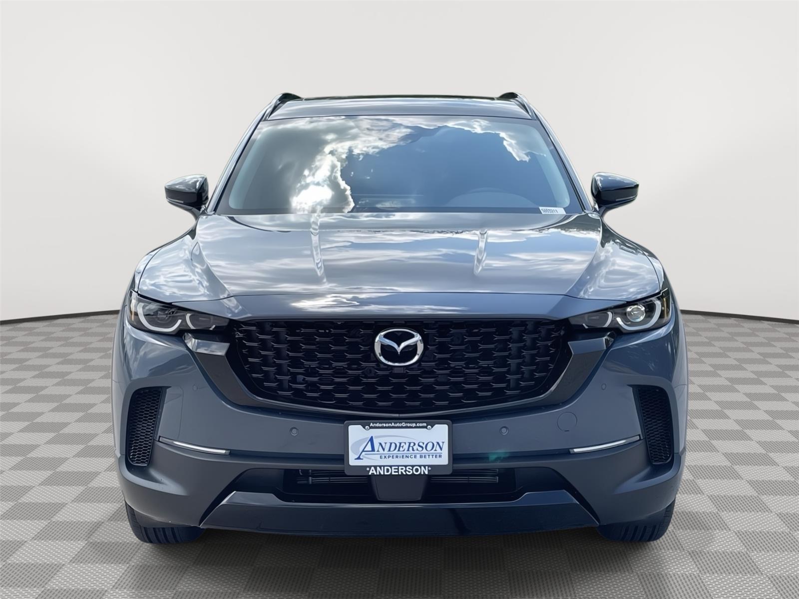 Vehicle photo 4