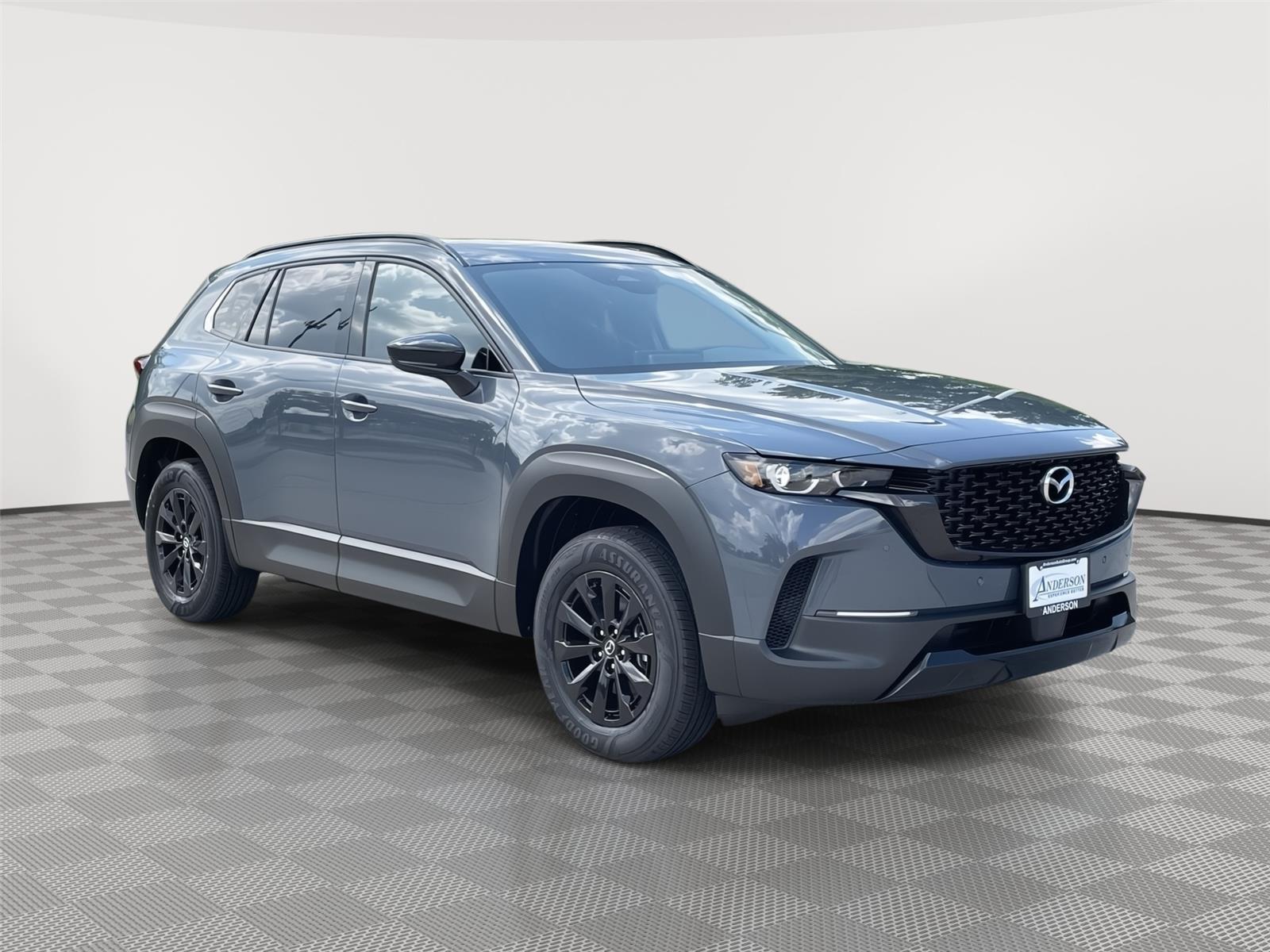 Vehicle photo 5