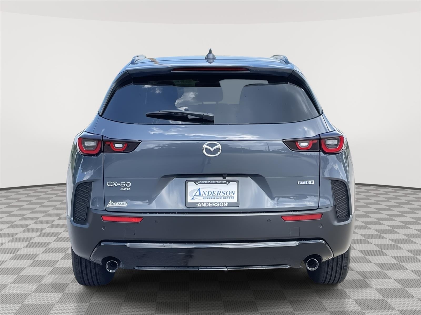 Vehicle photo 8