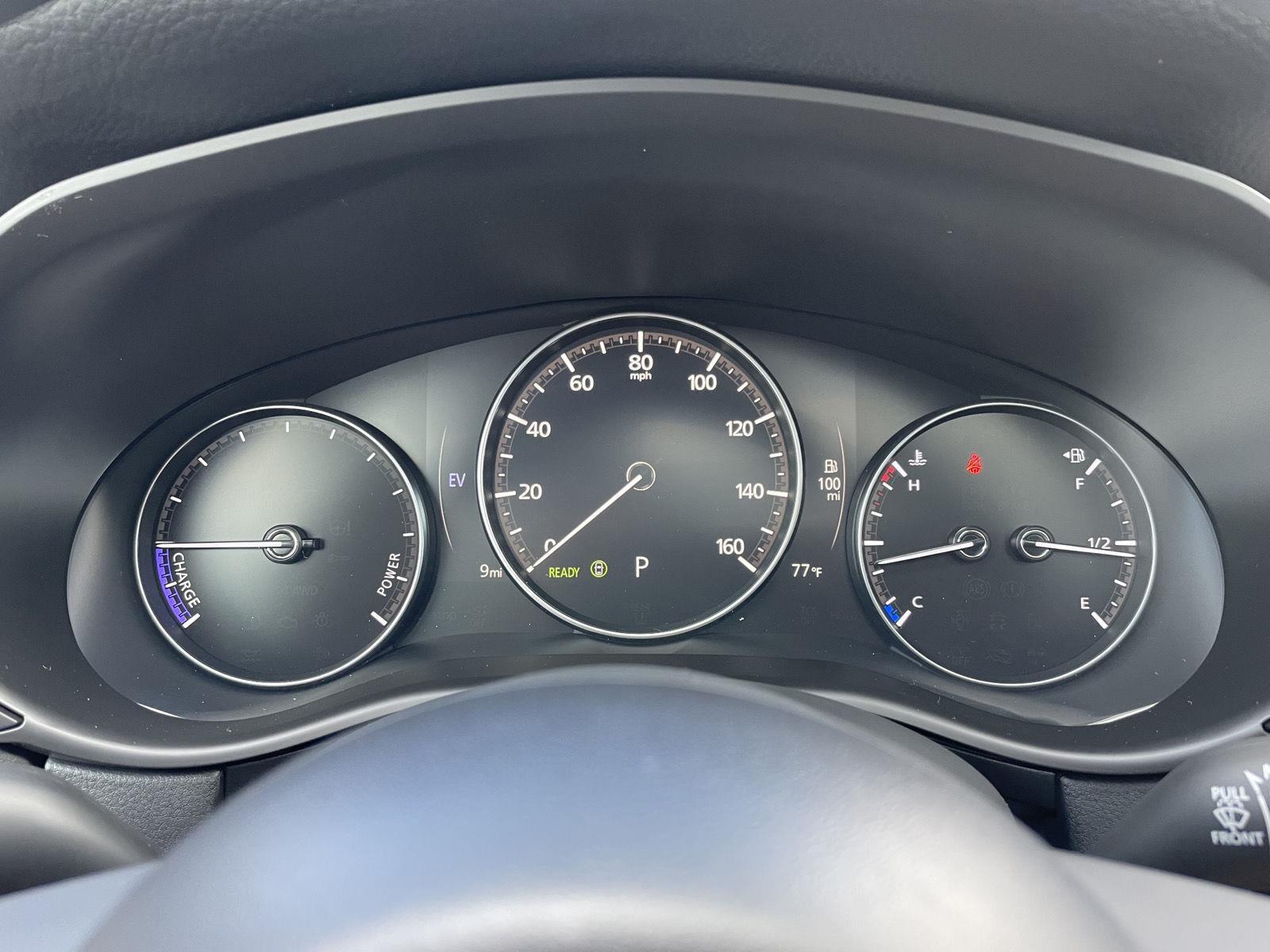 Vehicle photo 14