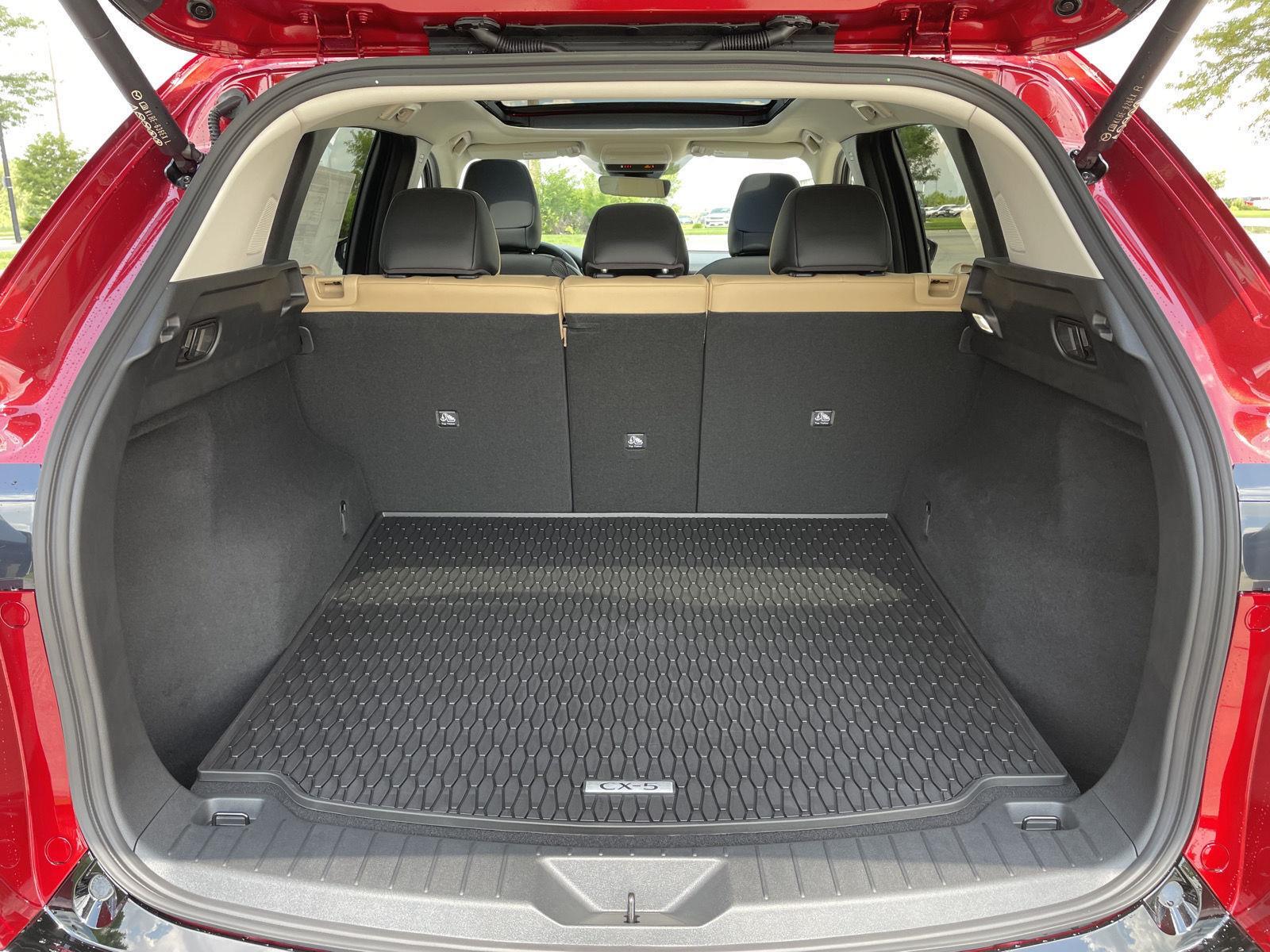 Vehicle photo 34