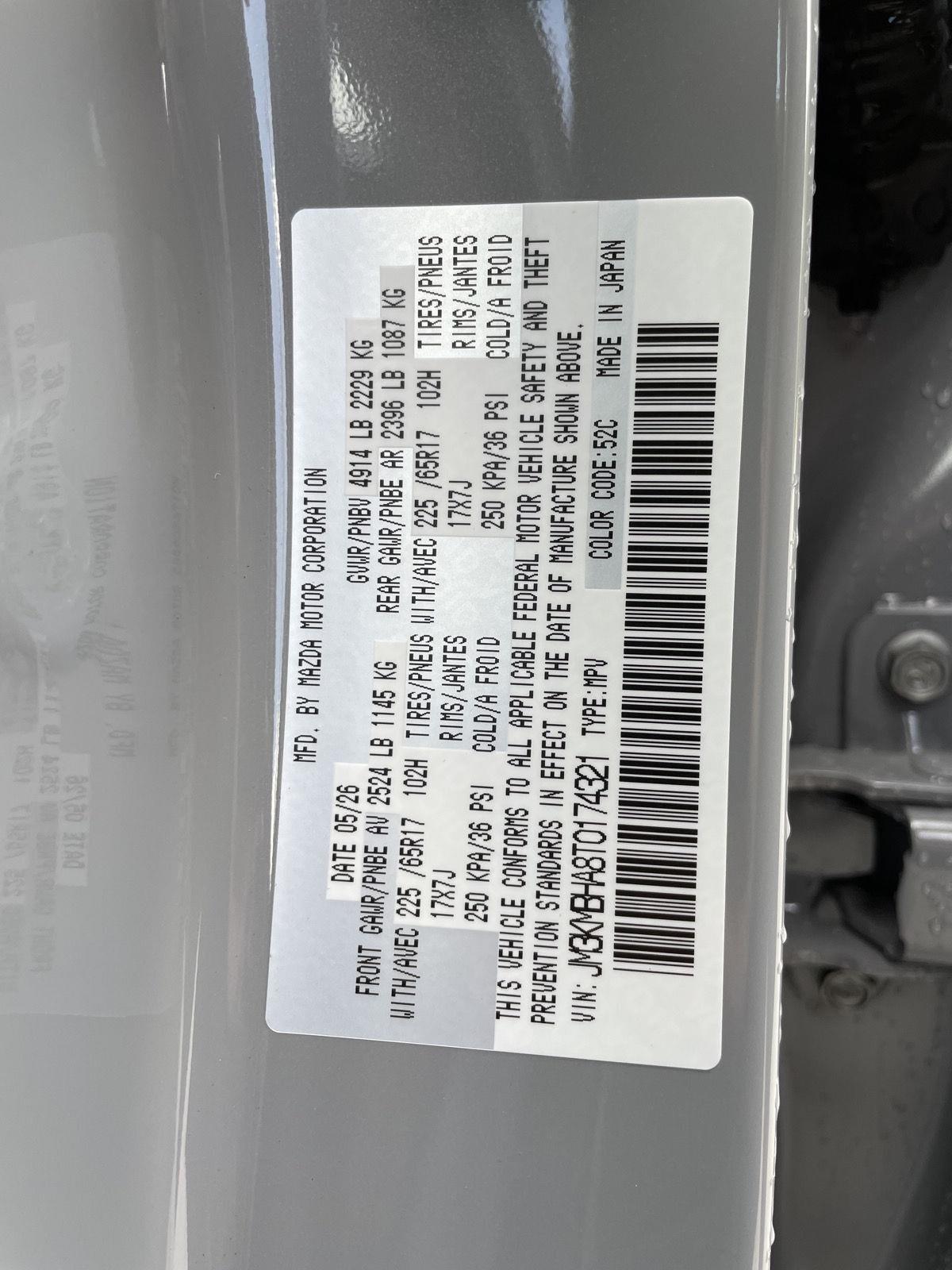 Vehicle photo 28