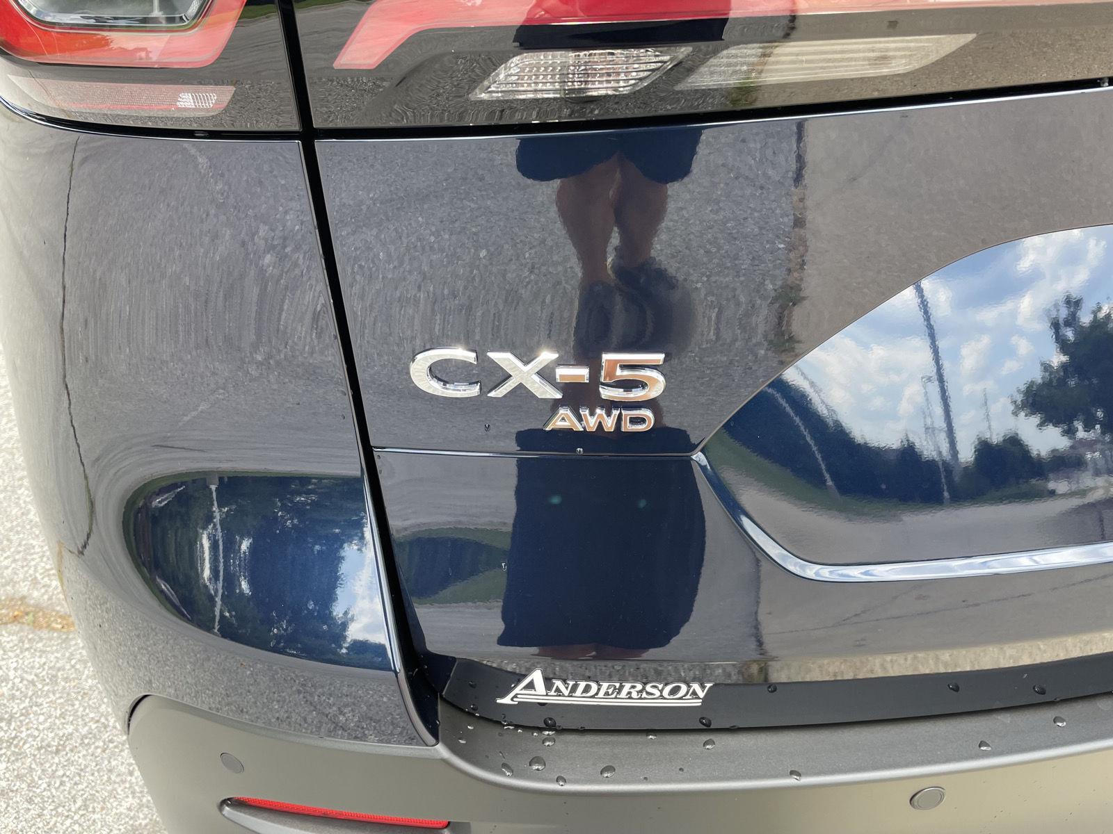 Vehicle photo 31