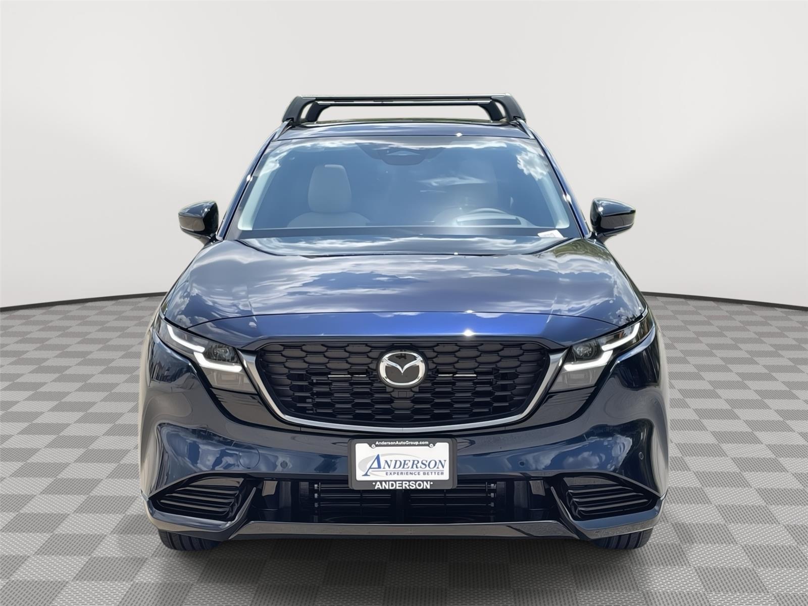 Vehicle photo 4