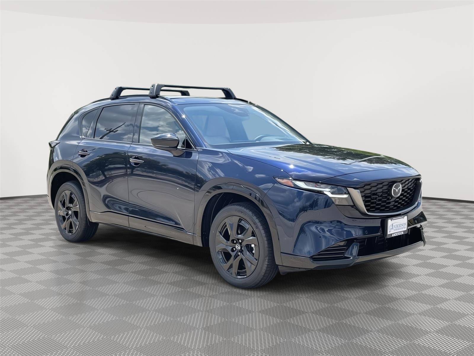Vehicle photo 5
