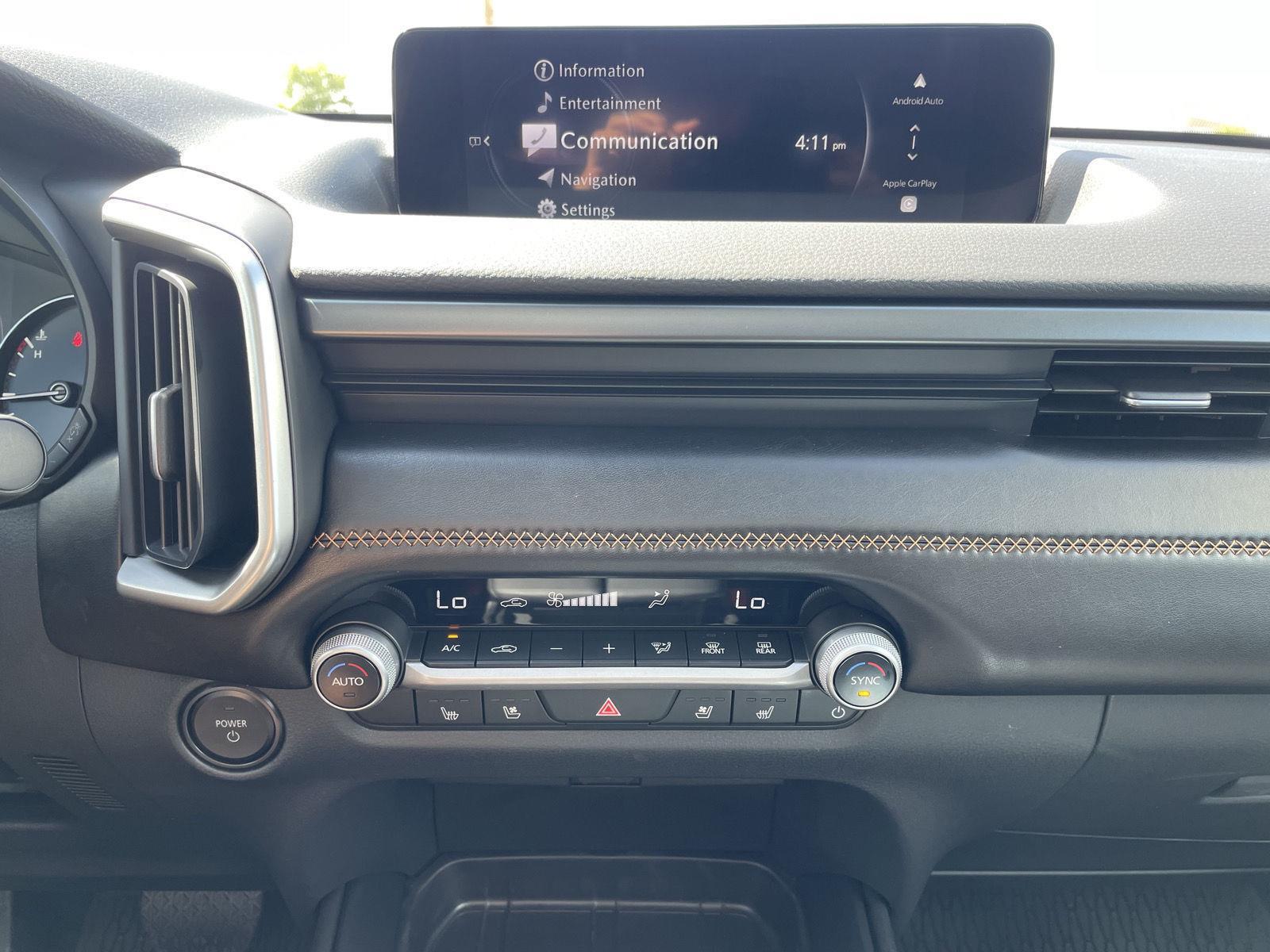 Vehicle photo 22