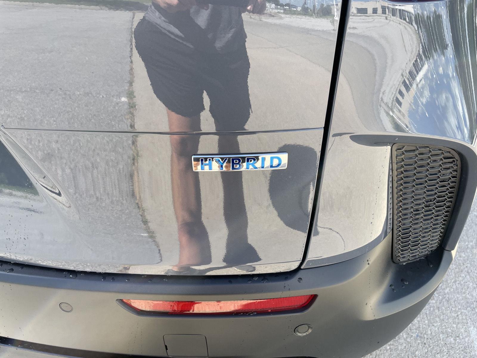 Vehicle photo 38